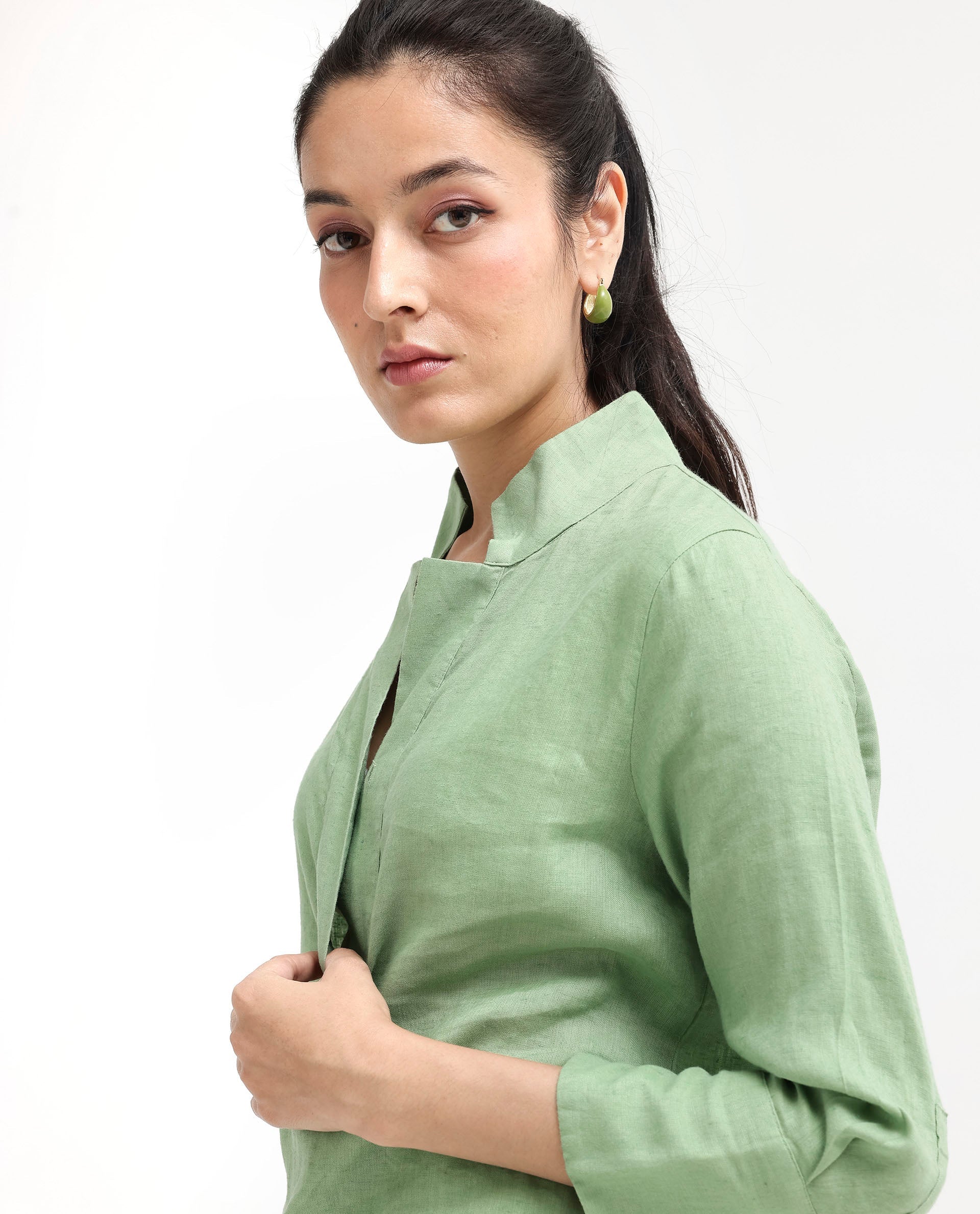 Rareism Women's Laos Pastel Green Cotton Blend V-Neck Plain Regular Fit Top - Image 7