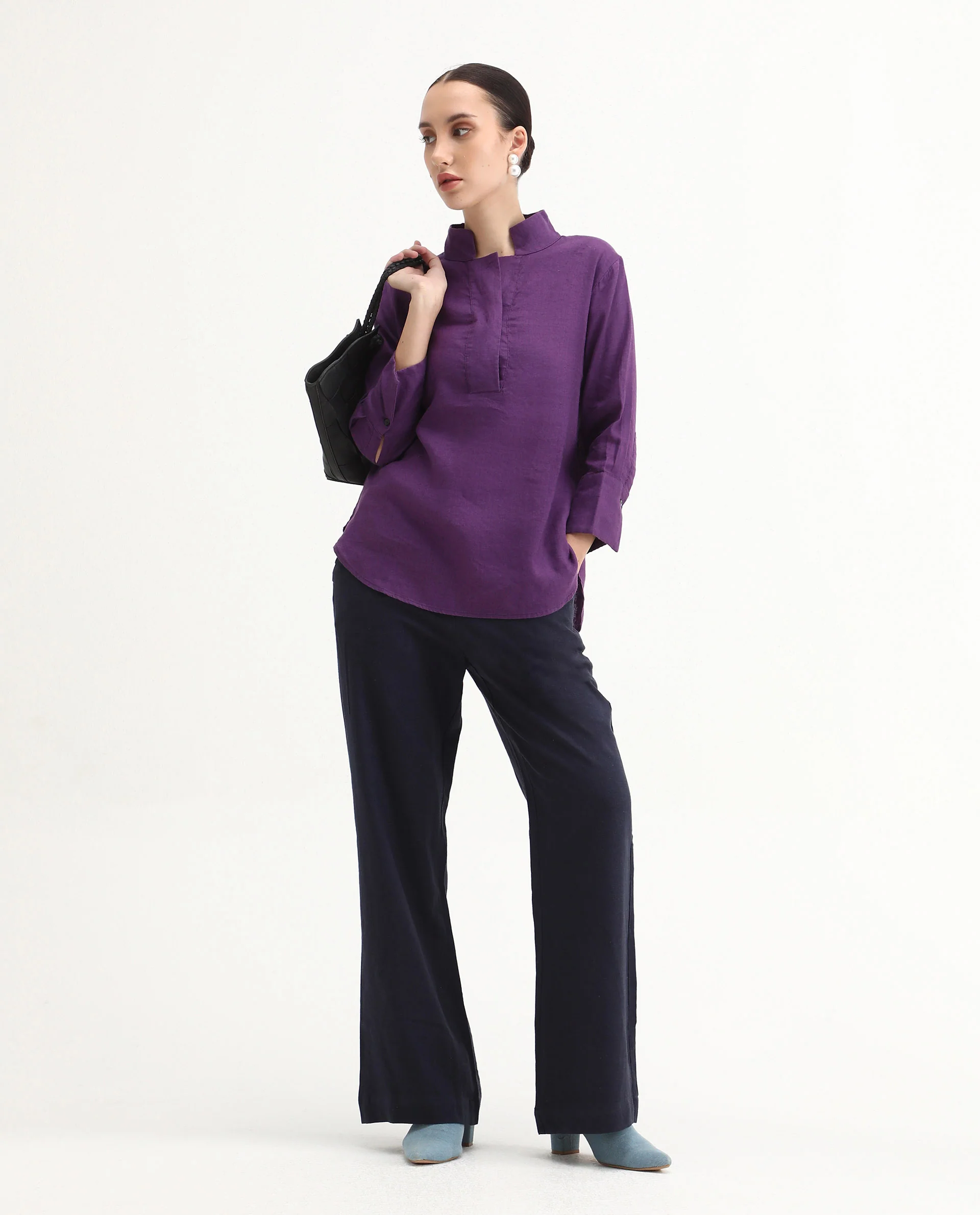 Rareism Women's Laos Purple Cotton Blend V-Neck Plain Regular Fit Top - Image 2