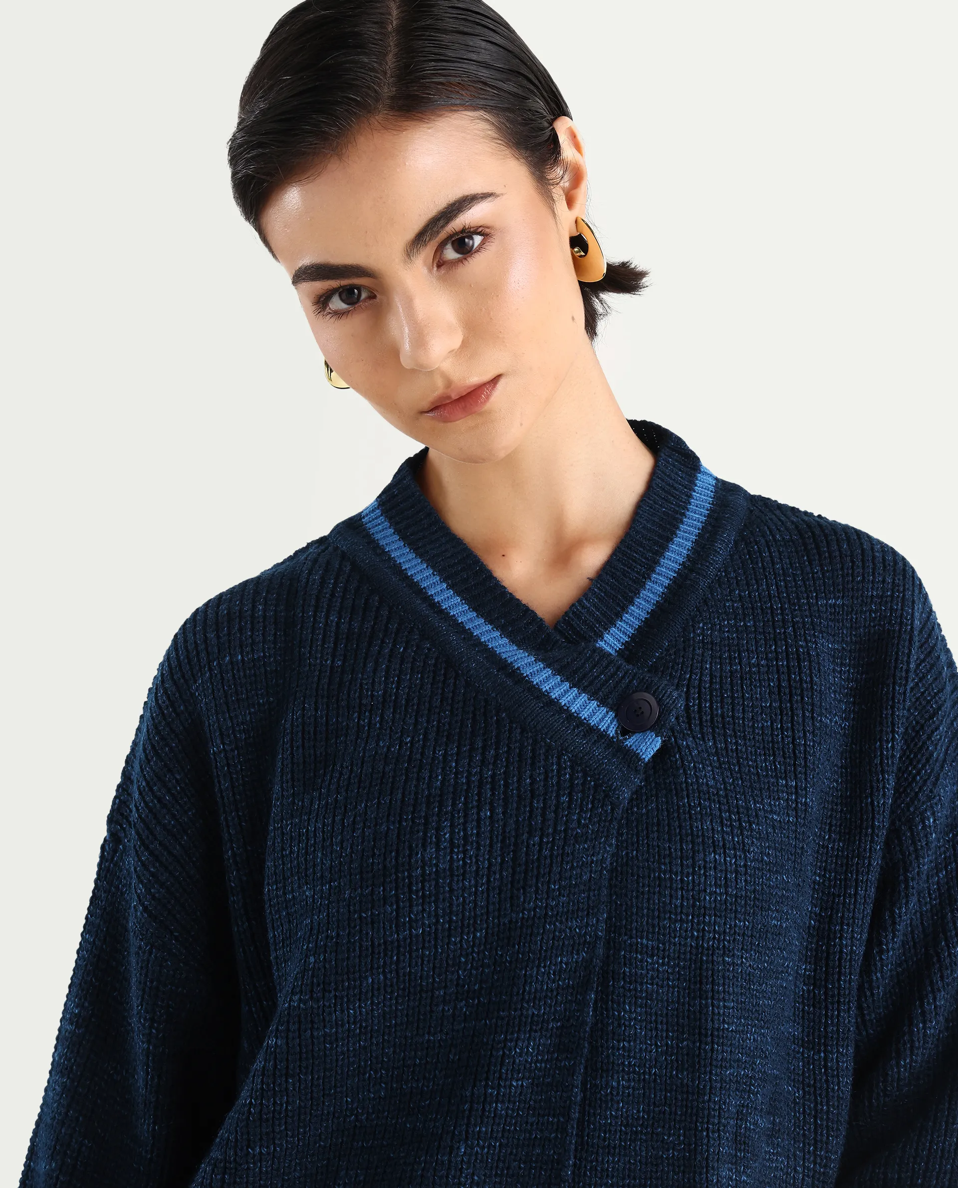 Rareism Women's Lapez Navy Overlap Neck Plain Relaxed Fit Shrug - Image 4