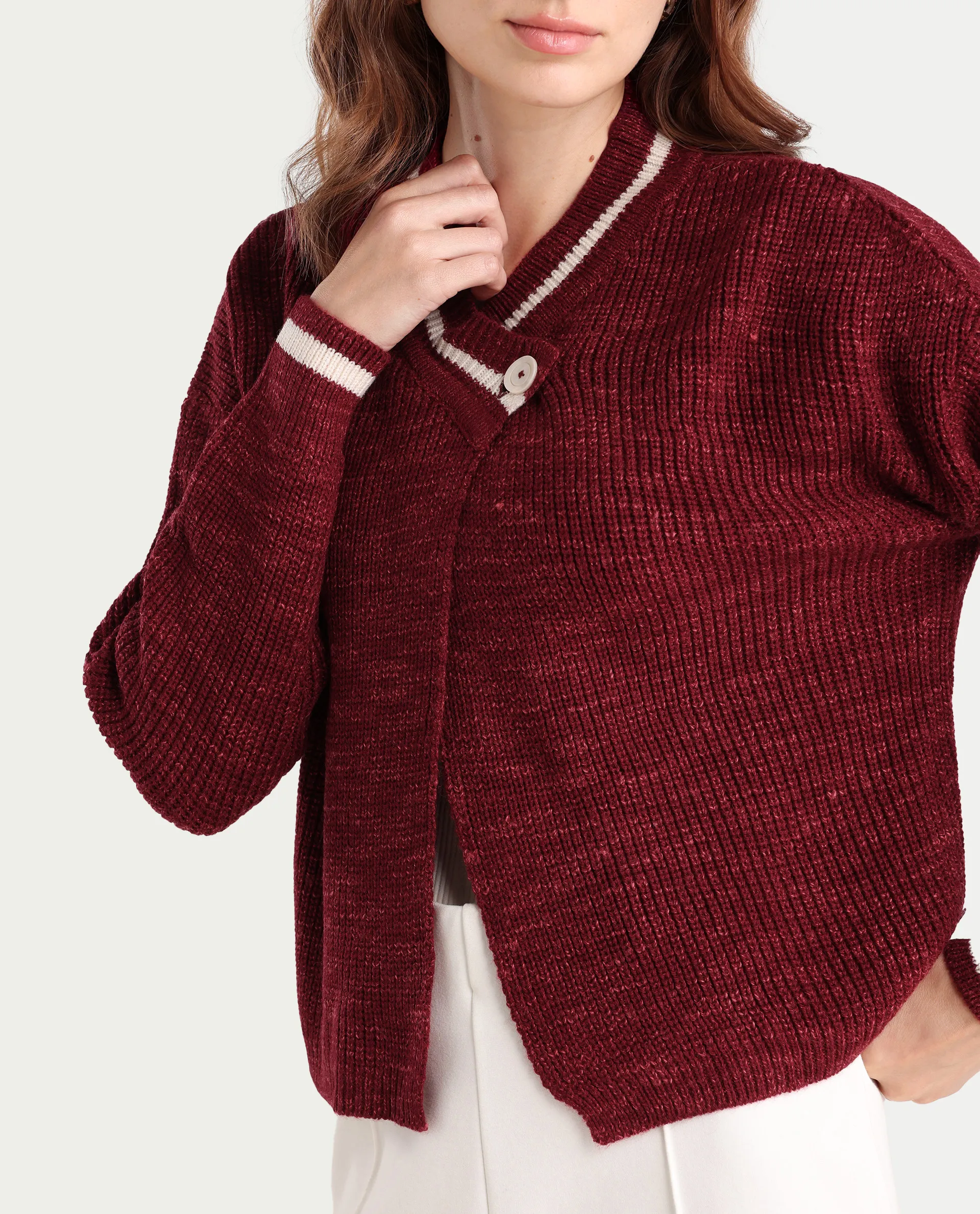 Rareism Women's Lapez Red Overlap Neck Plain Relaxed Fit Shrug - Image 5