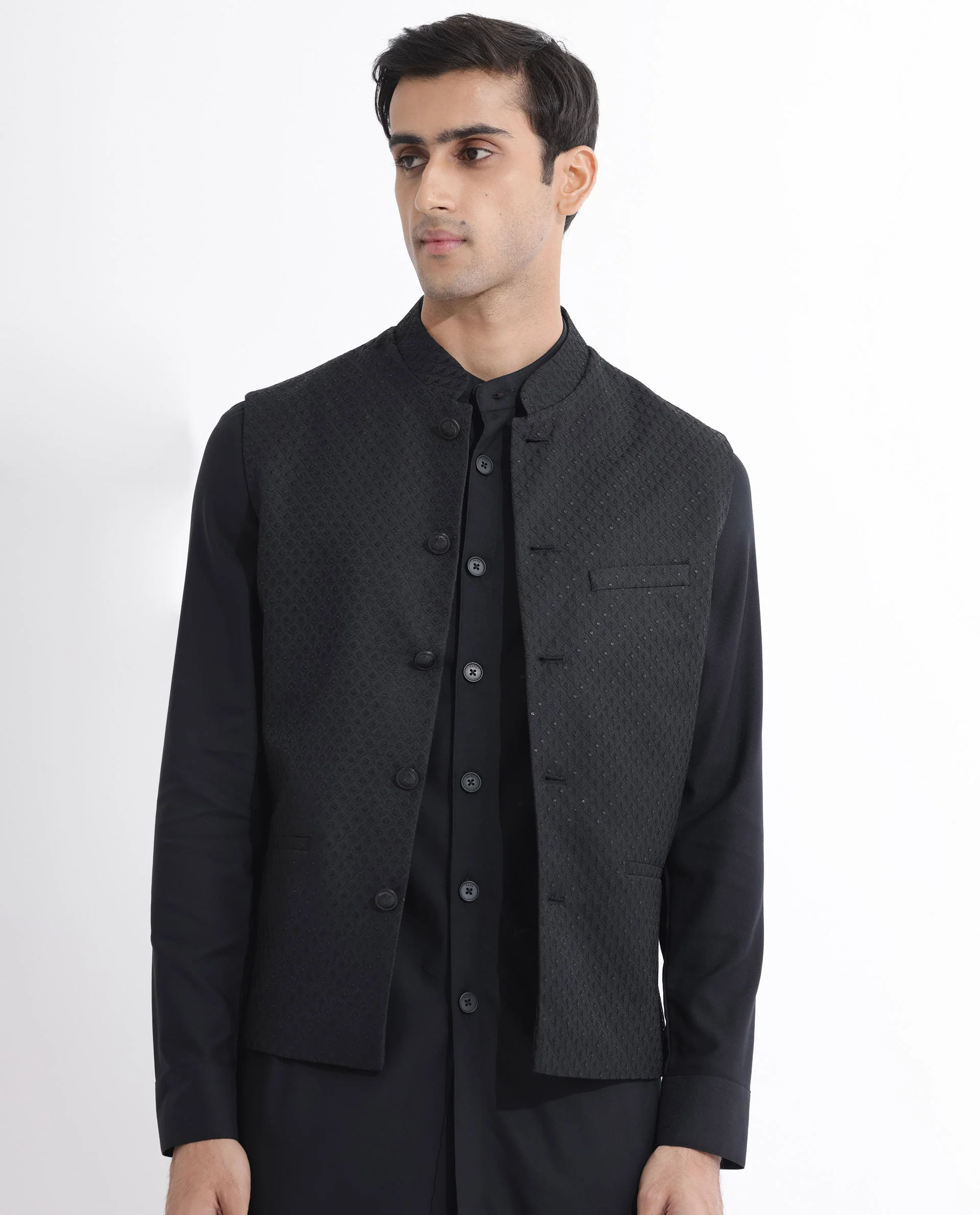 Rare Rabbit Men's Lasmosb Black Embroidered Tailored Fit Sleeveless Mandarin Collar Bandhgala