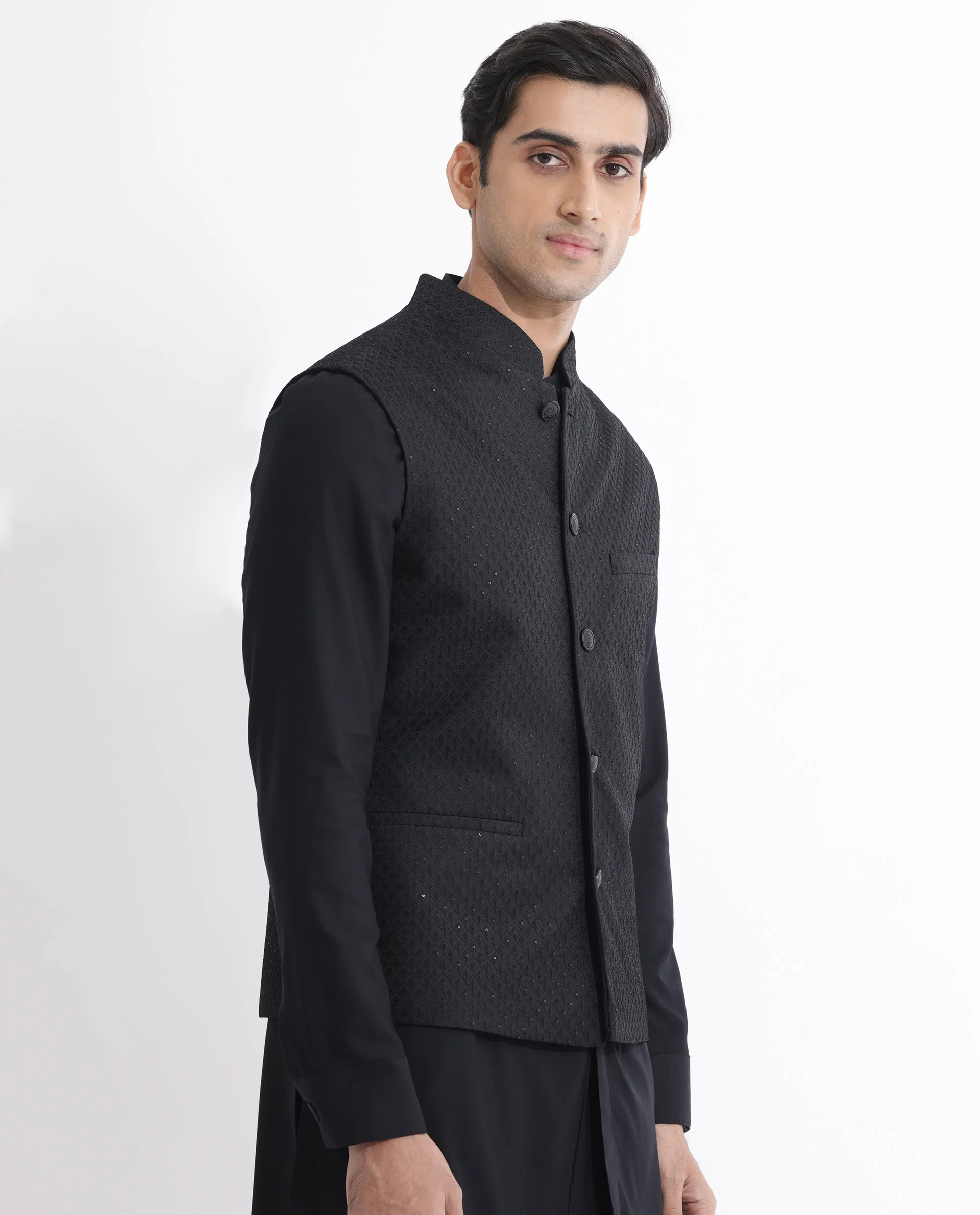Rare Rabbit Men's Lasmosb Black Embroidered Tailored Fit Sleeveless Mandarin Collar Bandhgala - Image 7