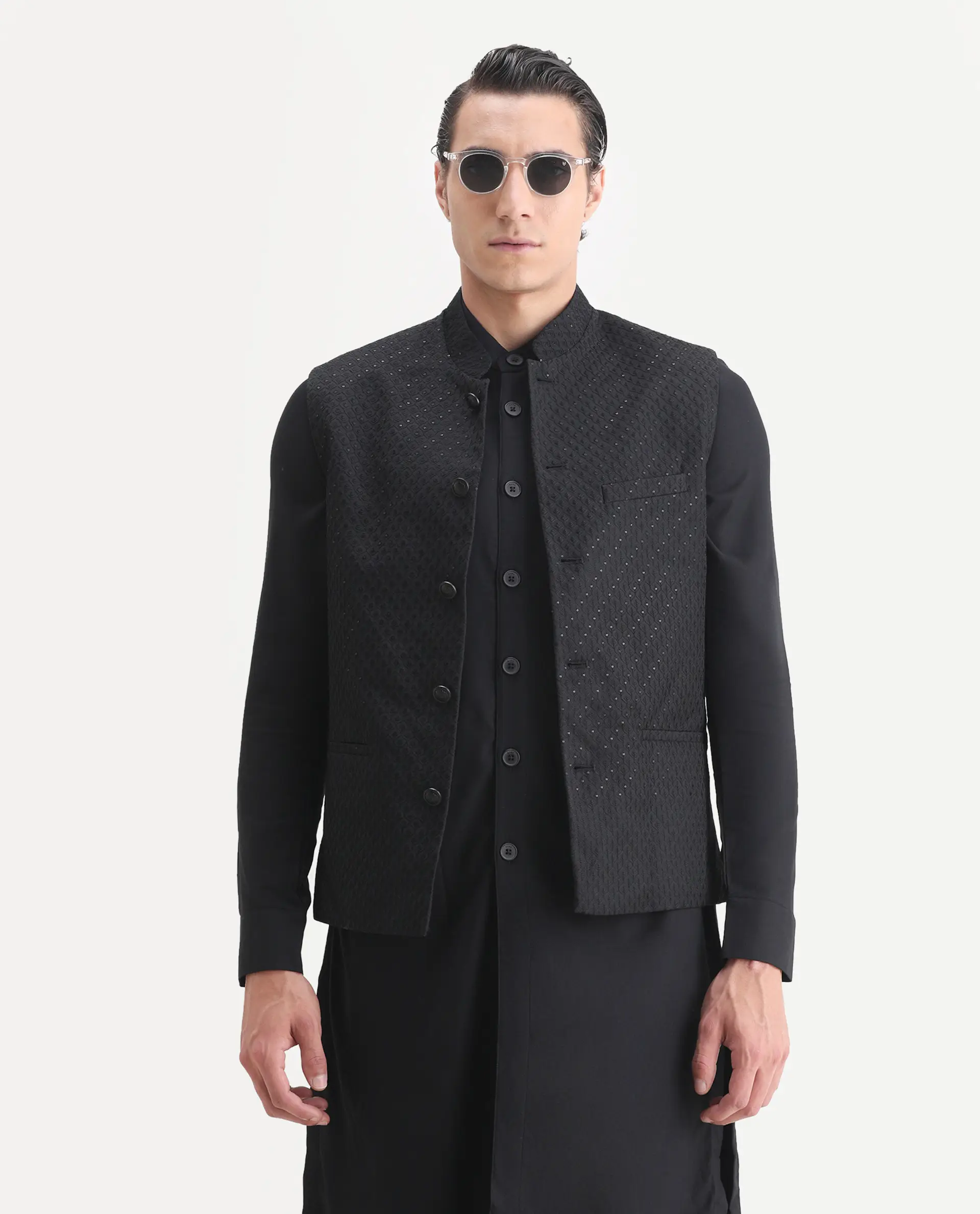 Rare Rabbit Men's Lasmos-Kpb Black Viscose Embroidered Regular Fit Full Sleeve Mandarin Collar Kurta Suit - Image 4