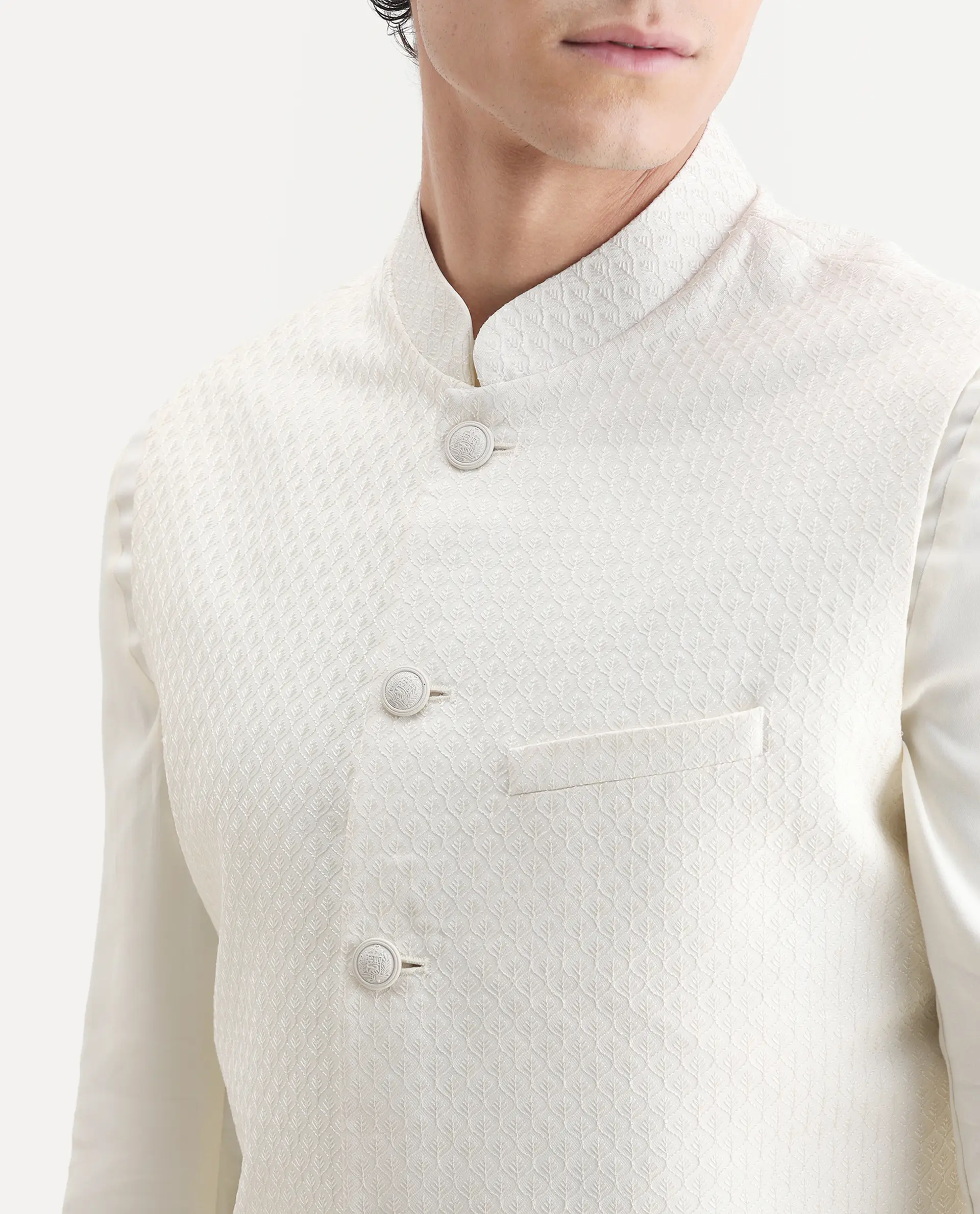 Rare Rabbit Men's Lasmos Kpb Off White Viscose Embroidered Regular Fit Full Sleeve Mandarin Collar Kurta Suit - Image 3