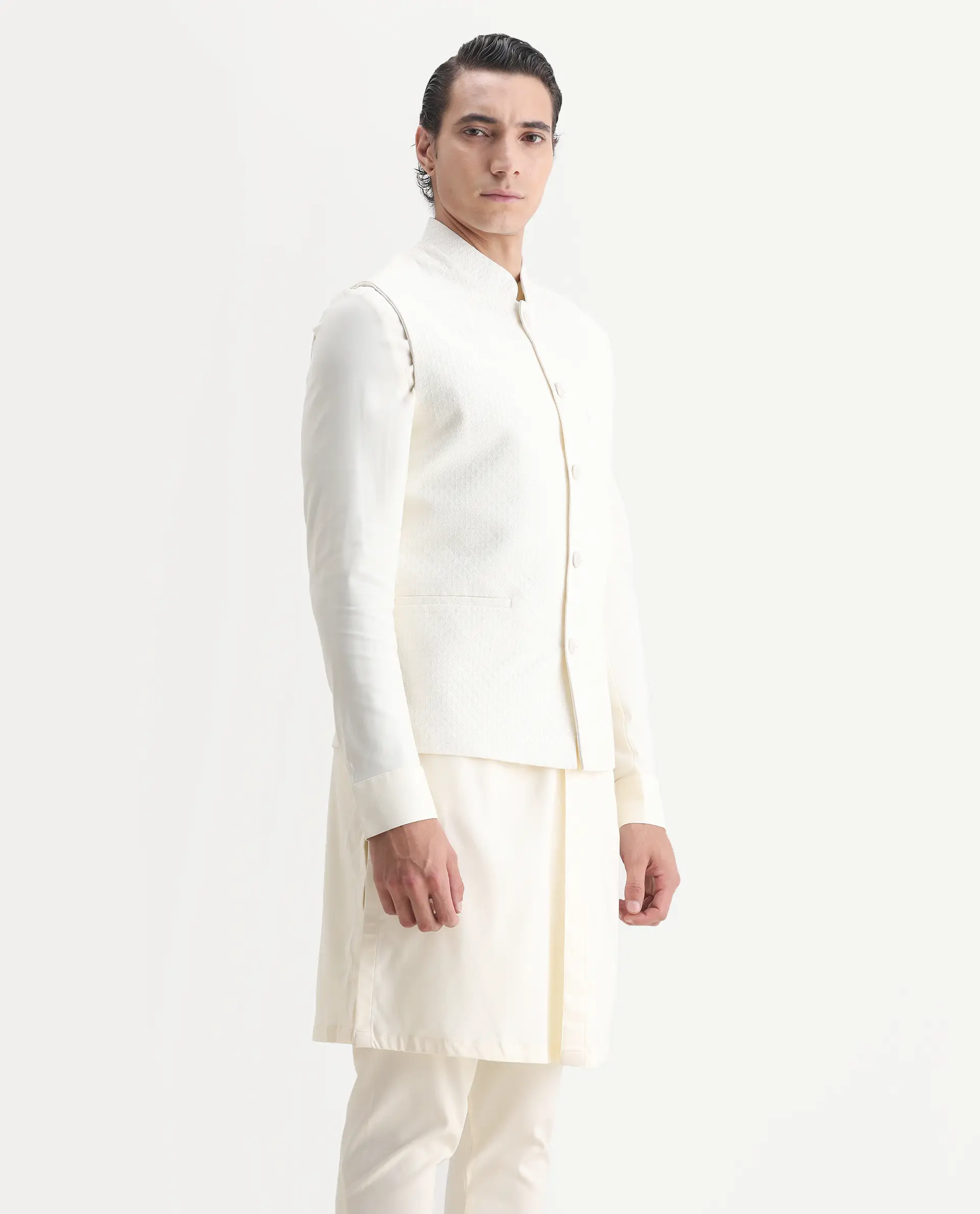 Rare Rabbit Men's Lasmos Kpb Off White Viscose Embroidered Regular Fit Full Sleeve Mandarin Collar Kurta Suit - Image 5