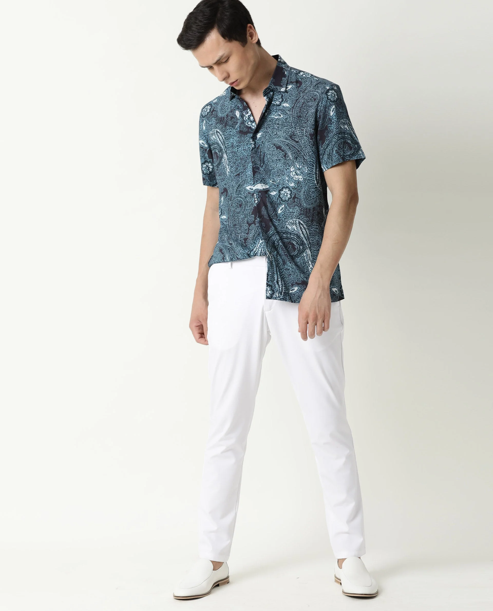 Rare Rabbit Men's Lawrn Ss Blue Cotton Printed Regular Fit Half Sleeve Collared Shirt - Image 6