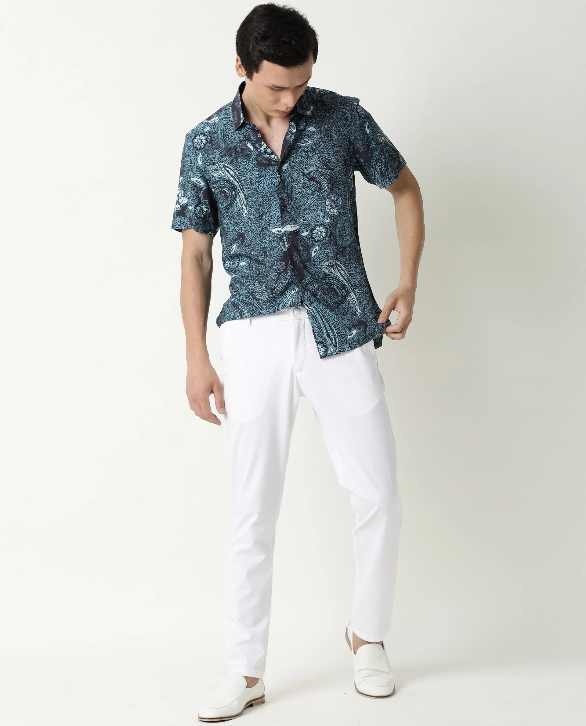 Rare Rabbit Men's Lawrn Ss Blue Cotton Printed Regular Fit Half Sleeve Collared Shirt - Image 8