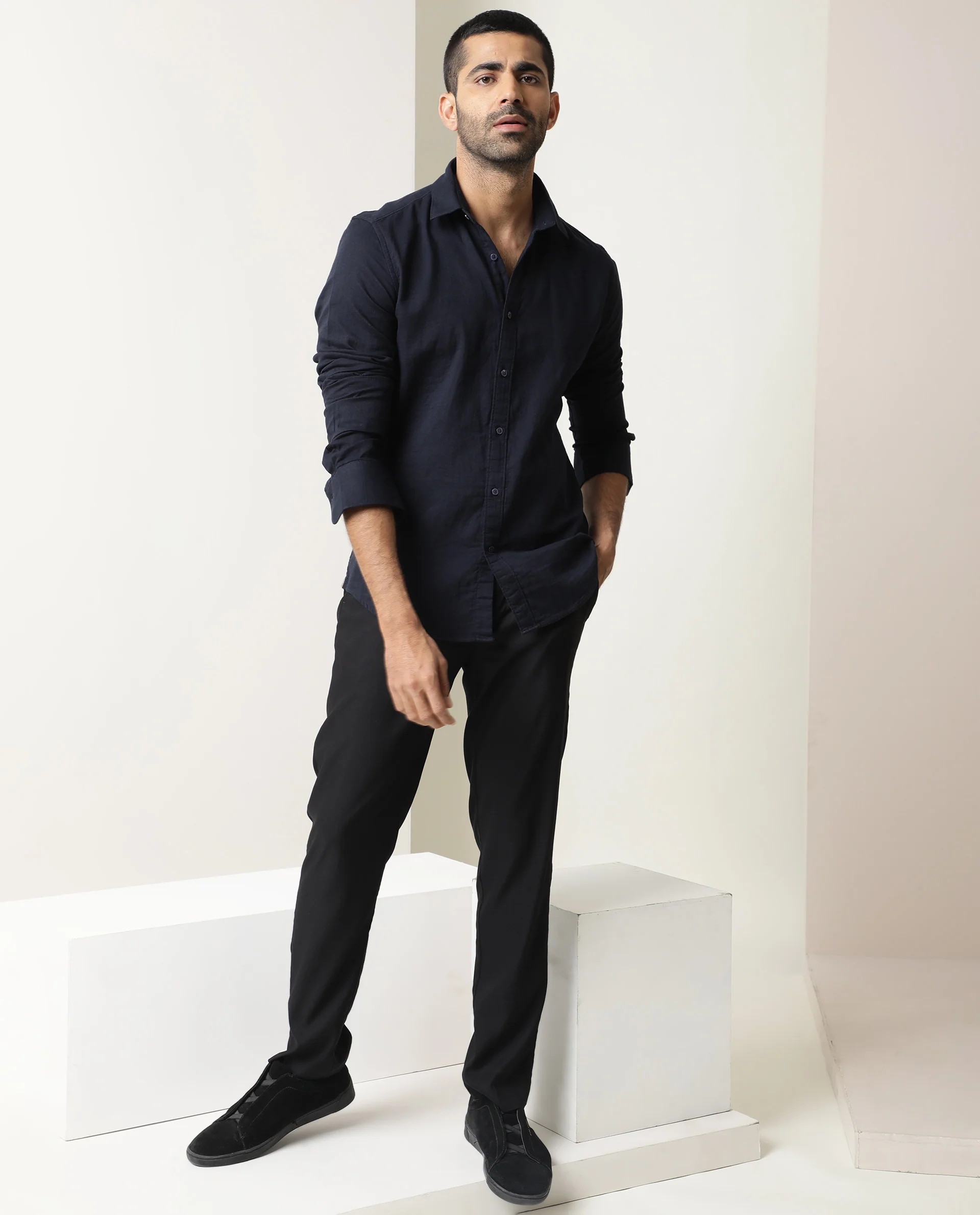Rare Rabbit Men's Layerr Dark Navy Cotton Plain Regular Fit Full Sleeve Spread Collar Shirt - Image 7