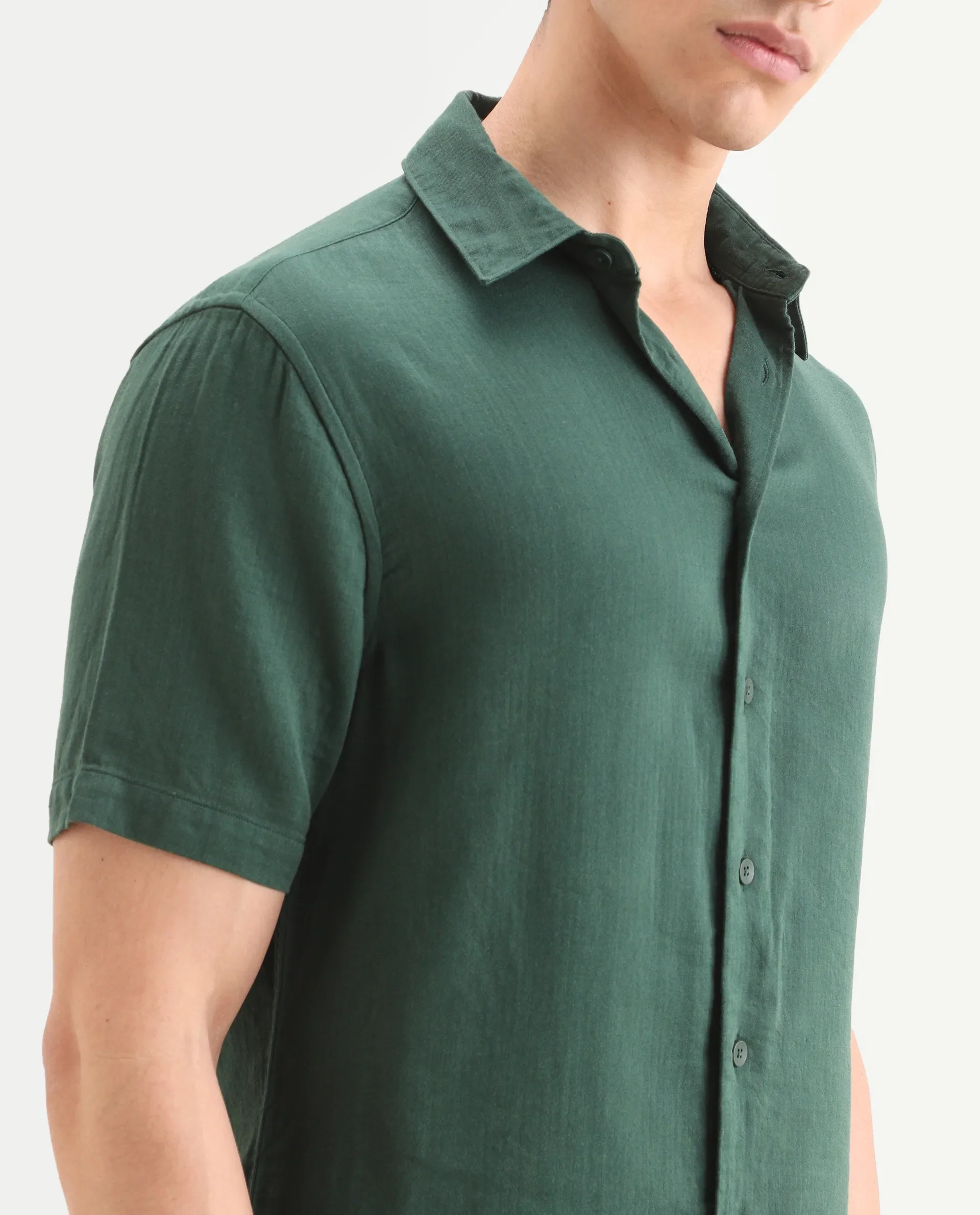 Rare Rabbit Men's Layerr Ss Green Cotton Blend Plain Boxy Fit Full Sleeve Collared Shirt - Image 4