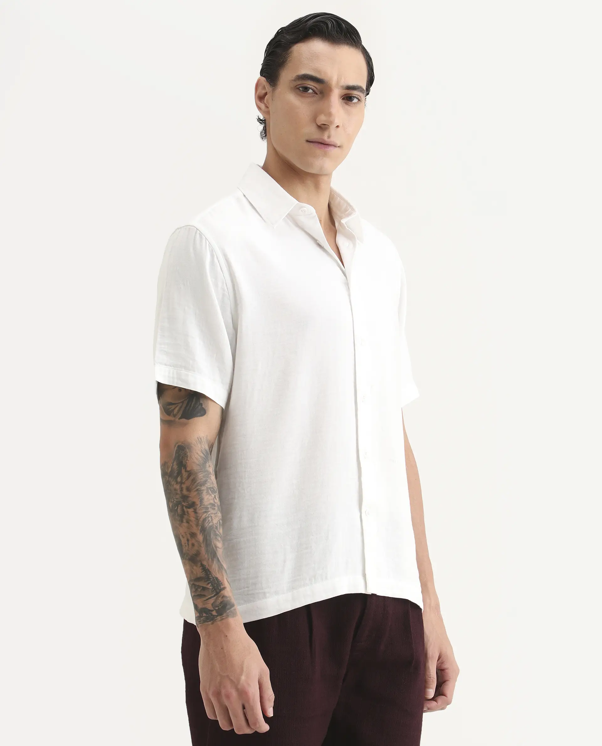 Rare Rabbit Men's Layerr Ss White Cotton Blend Plain Boxy Fit Full Sleeve Collared Shirt - Image 6
