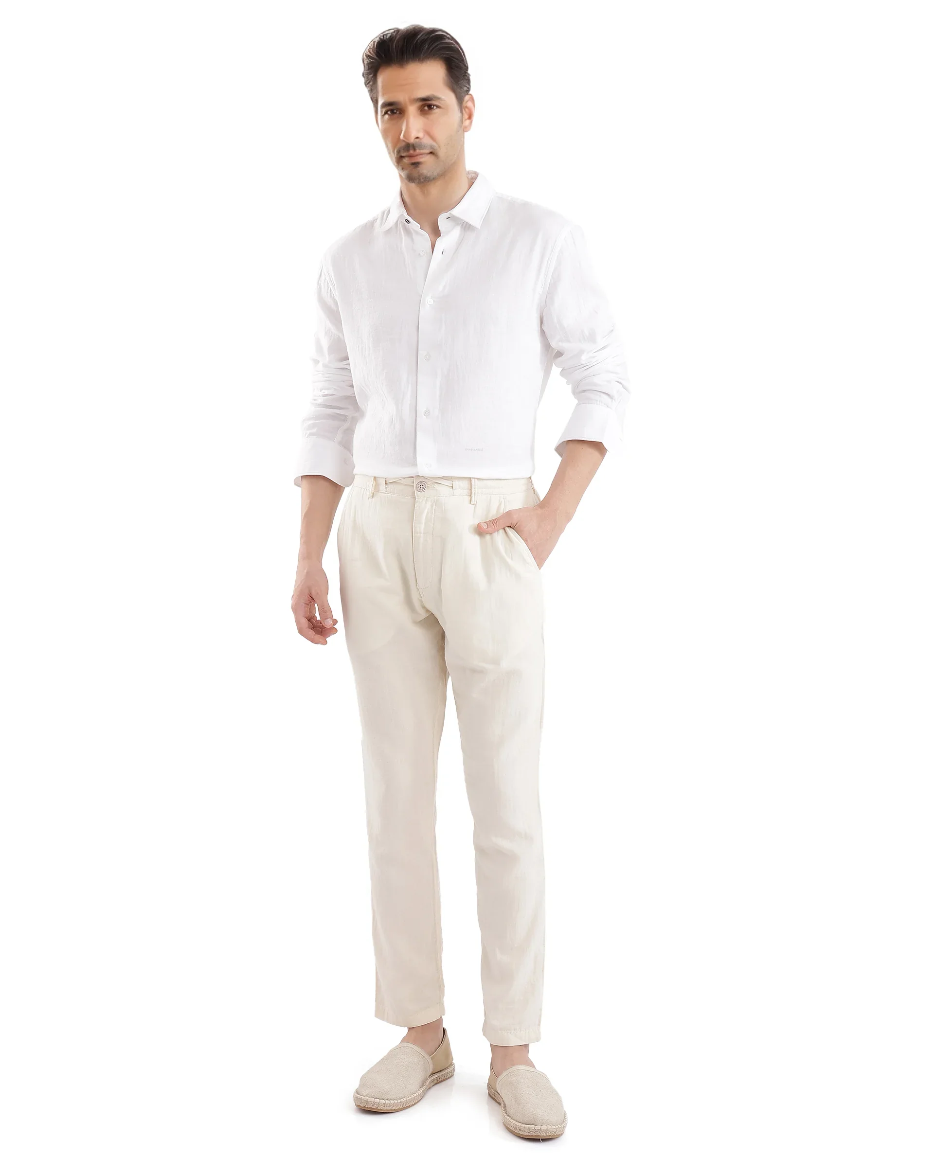 Rare Rabbit Men's Layerr Ls-25 White Plain Regular Fit Full Sleeve Collared Shirt - Image 2