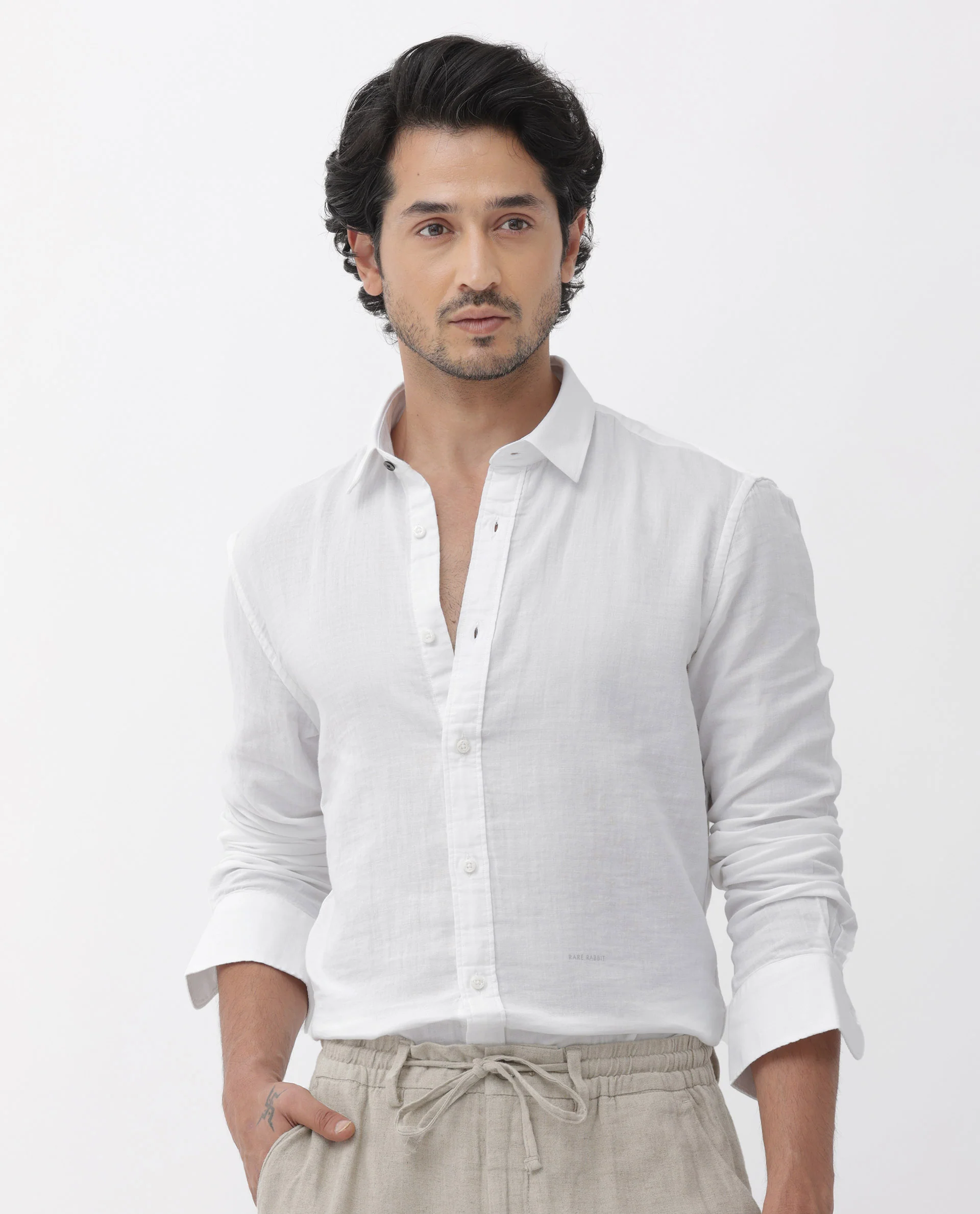 Rare Rabbit Men's Layerr Dusky White Cotton Plain Regular Fit Full Sleeve Collared Shirt - Image 3
