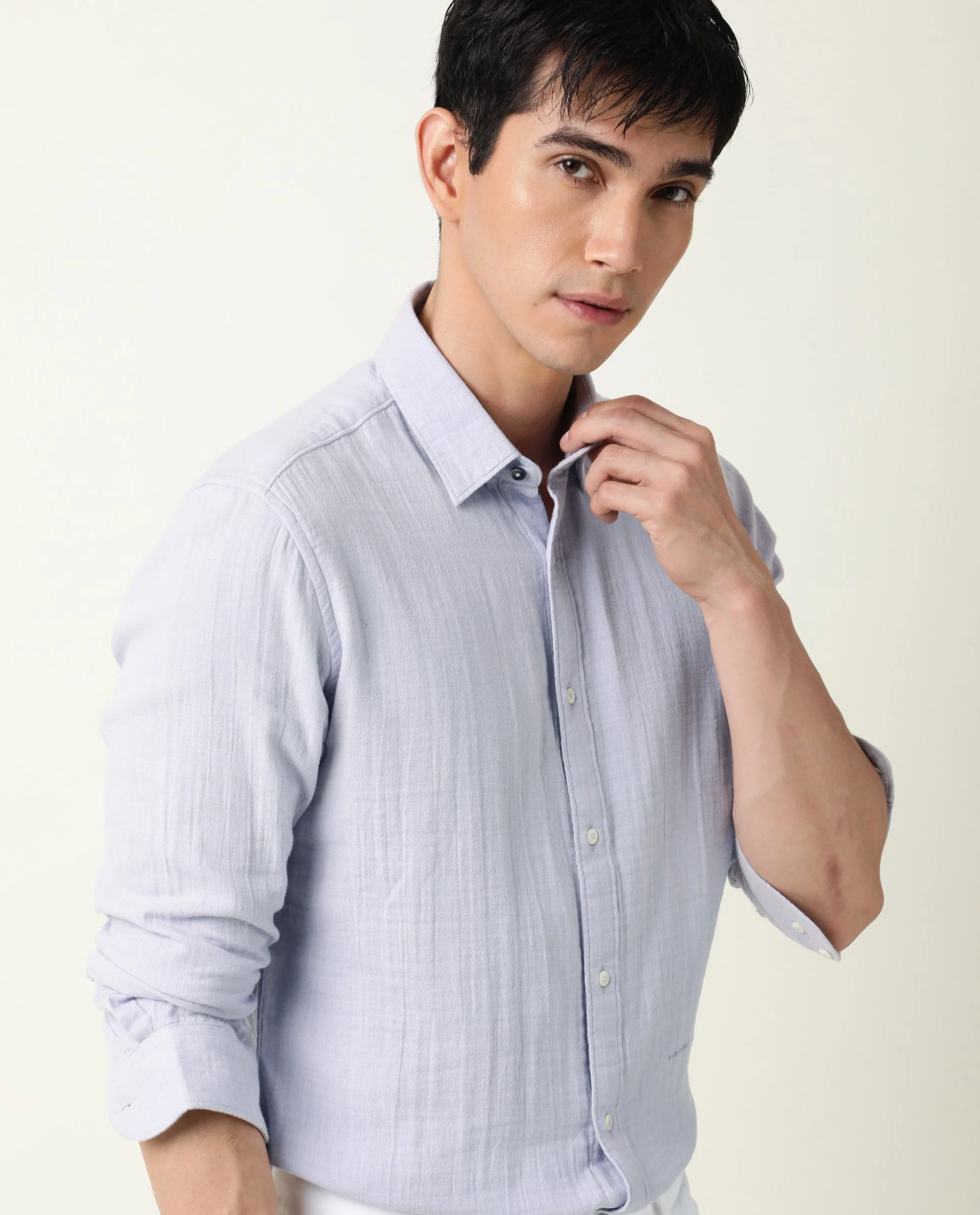 Rare Rabbit Men's Layers Lavender Cotton Plain Regular Fit Full Sleeve Spread Collar Shirt - Image 4