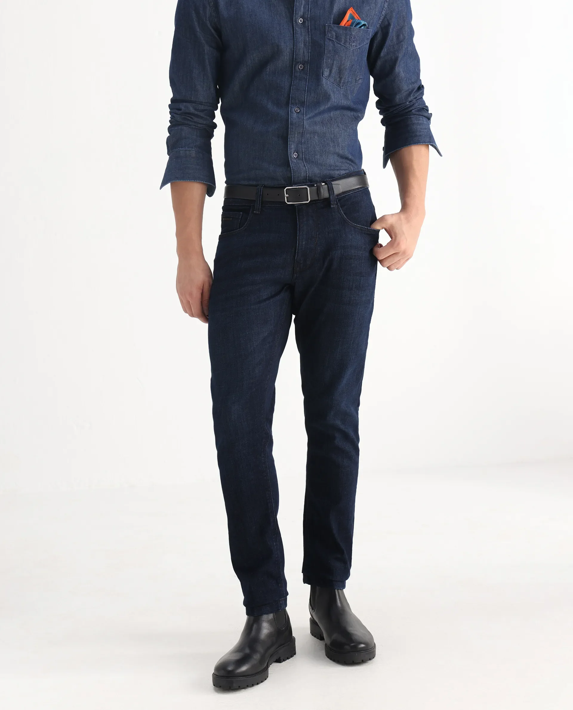 Rare Rabbit Men's Ledo Dark Navy Cotton Blend Plain Hawk Slim Fit Jeans - Image 2