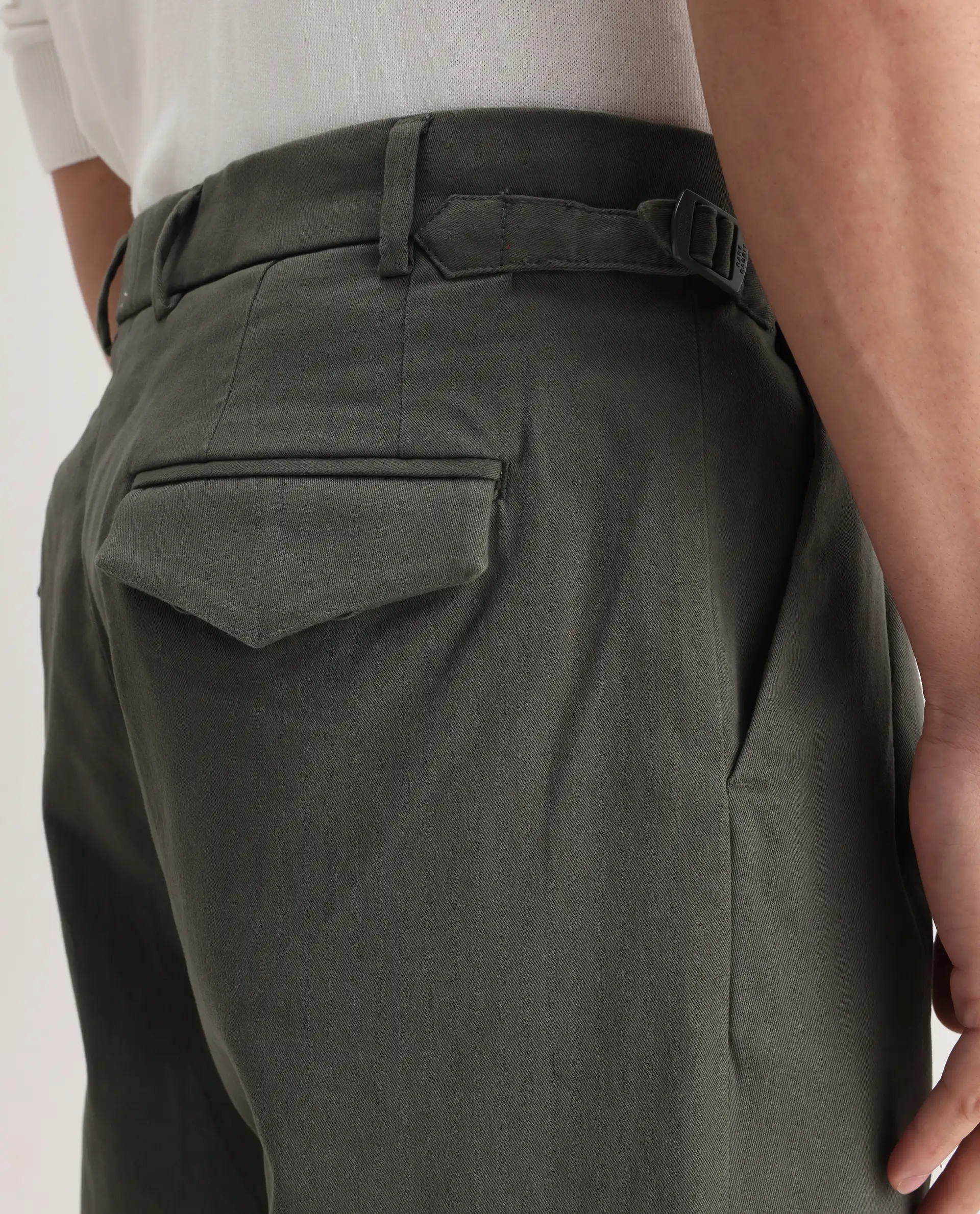 Rare Rabbit Men's Leni Olive Cotton Blend Plain Baggy Fit Gurkha  Trouser - Image 6