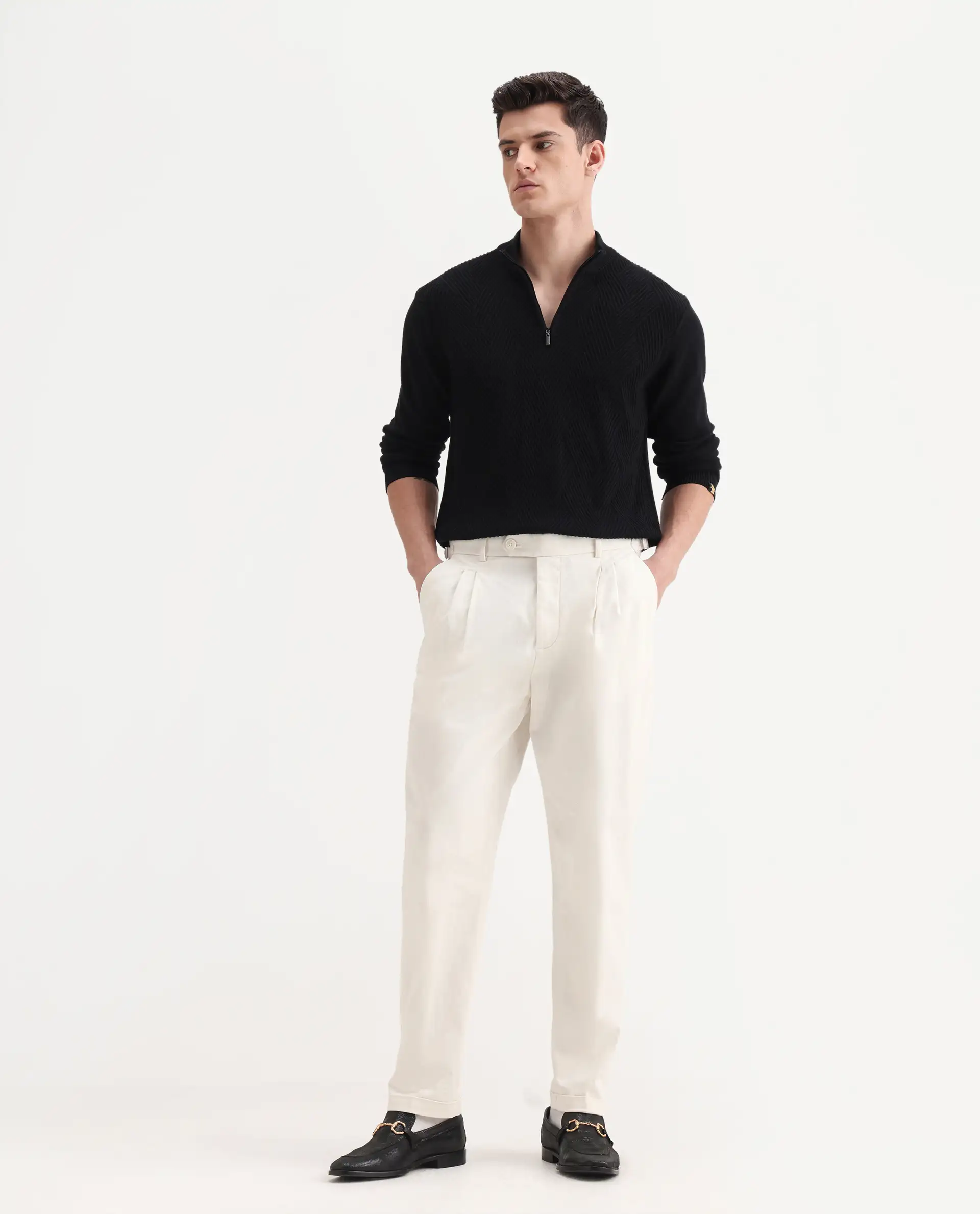 Rare Rabbit Men's Leni White Cotton Blend Plain Baggy Fit Gurkha Trouser - Image 4