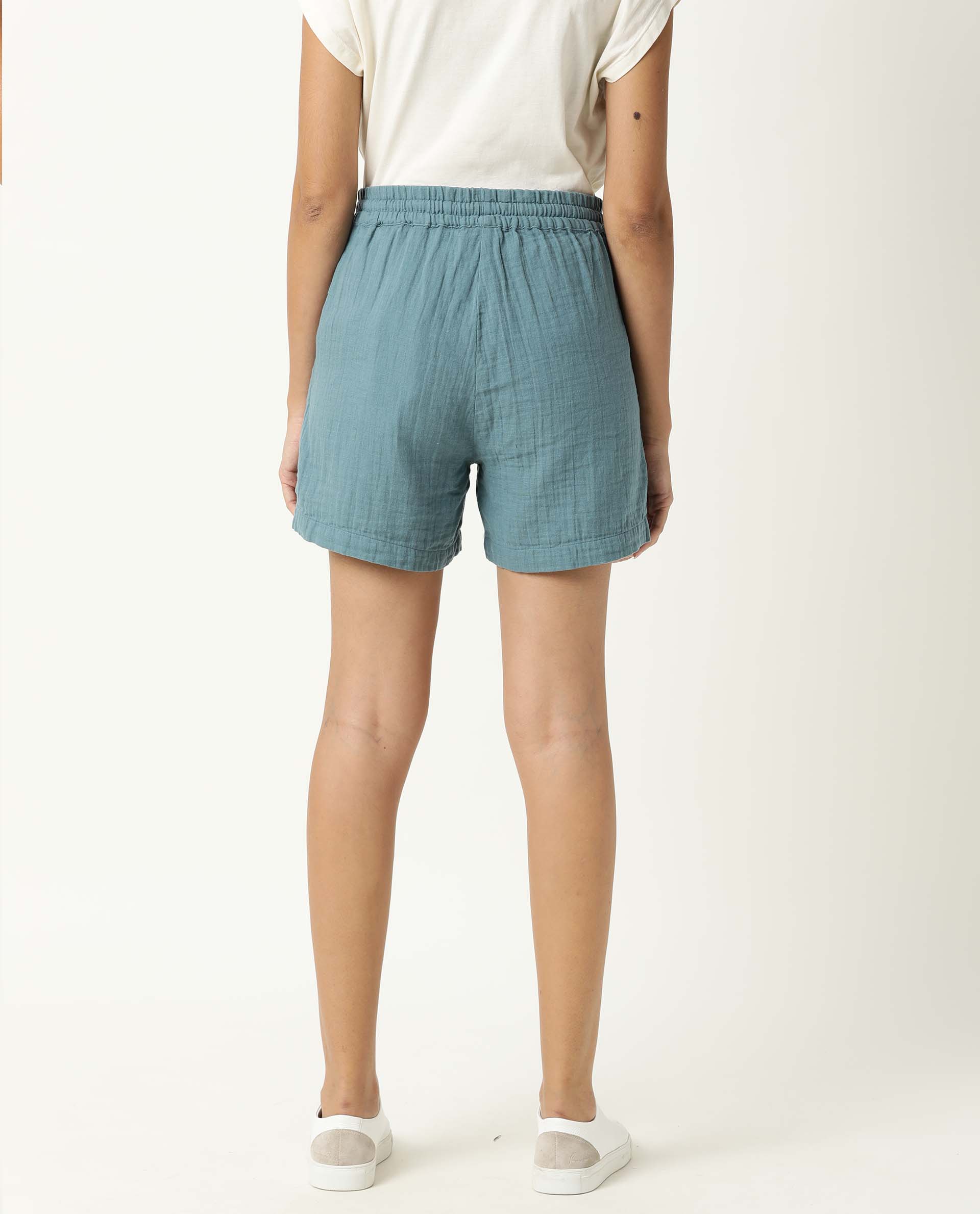 Rareism Women's Leno Green Cotton Plain Mini Regular Fit Shorts - Image 5