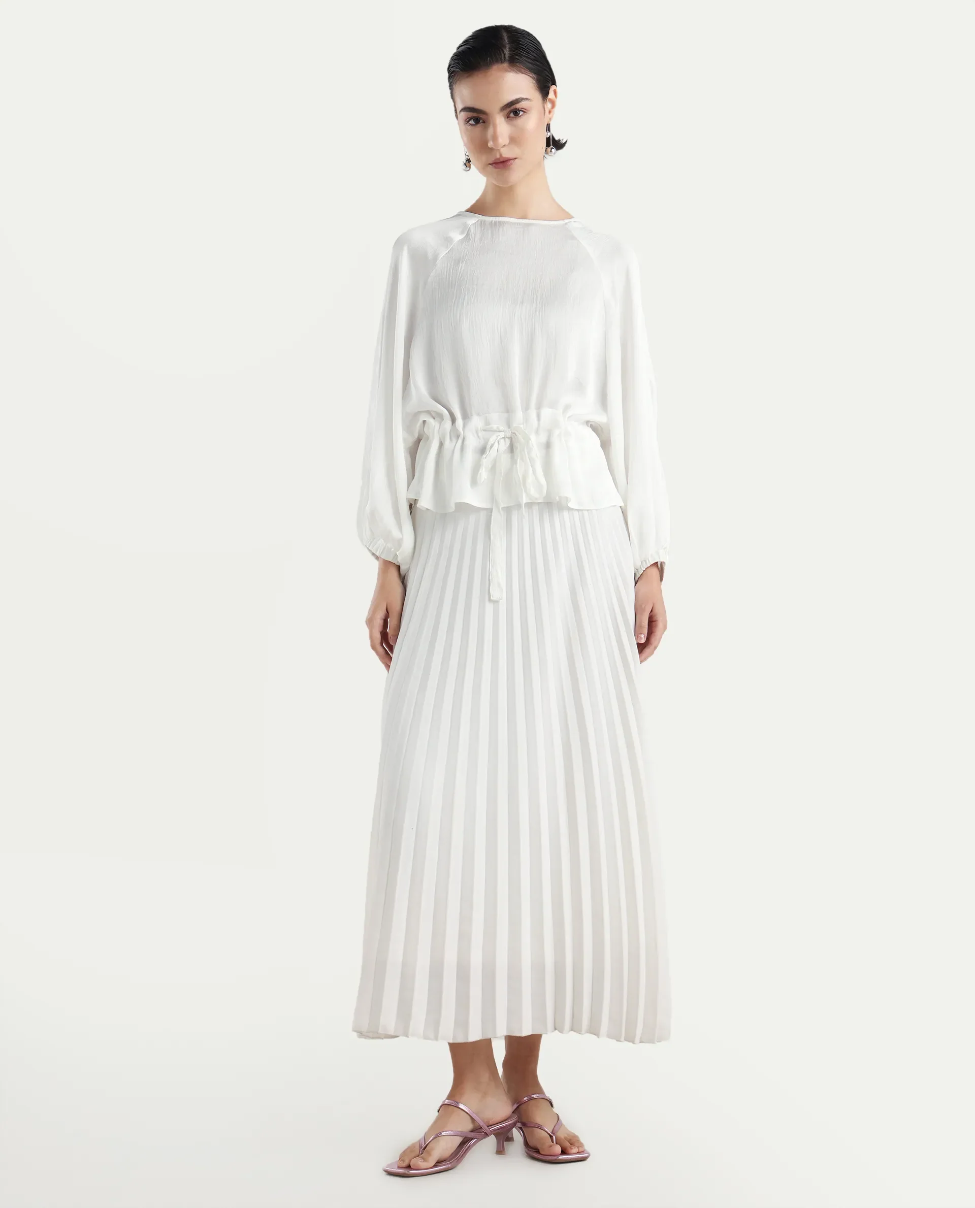 Rareism Women's Lenze White Polyester Boat Neck Plain Volume Sleeve Oversized Top - Image 2