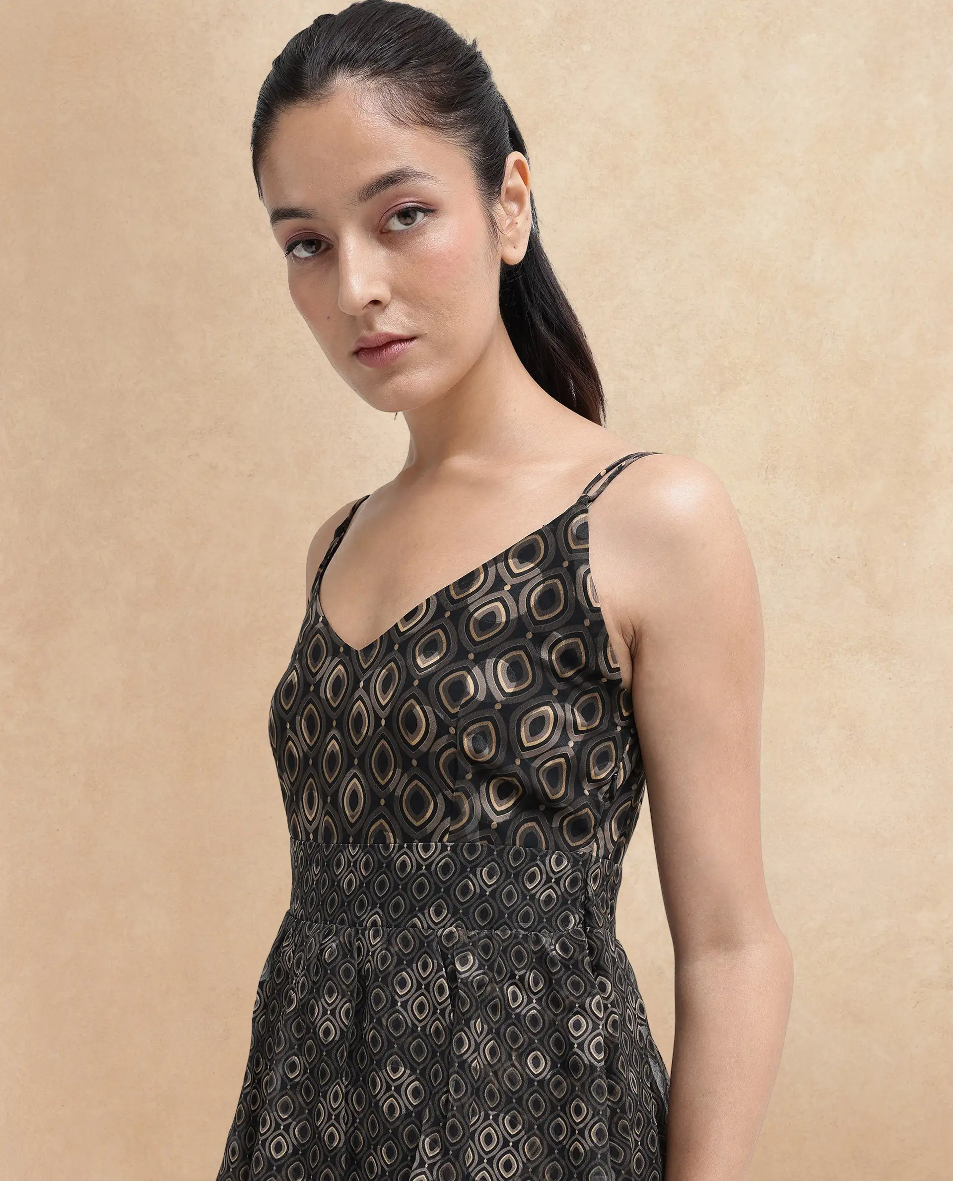 Rareism Women's Leonar Black Polyester Shoulder Strap Geometric Print Shoulder Strap Mini Fit And Flare Dress - Image 4
