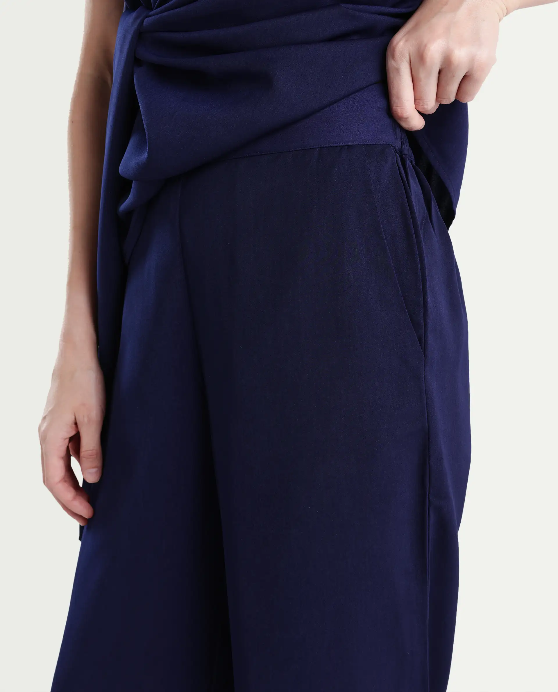 Rareism Women's Leville-B Dark Blue Polyester Blend Plain Straight Fit Trouser - Image 4