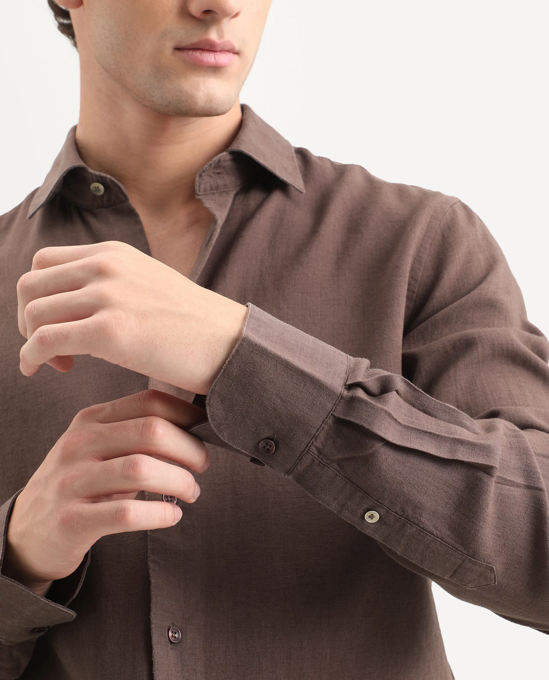 Rare Rabbit Men's Lewan-Ls Dark Brown Linen Blend Spread Collar Regular Plain Shirt - Image 4