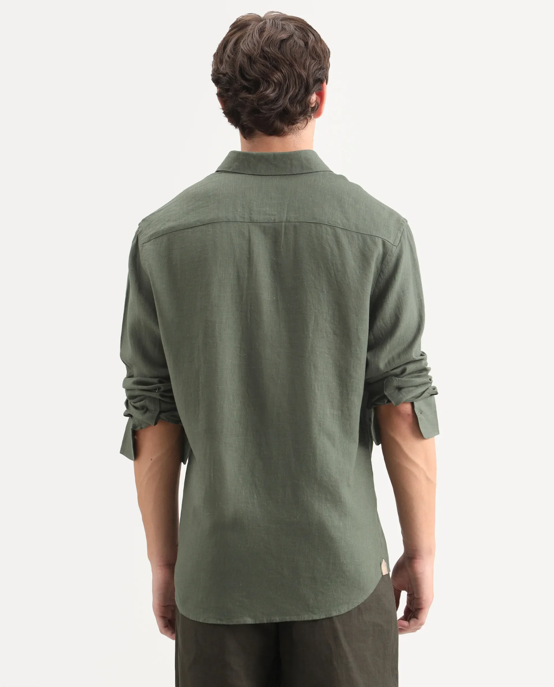 Rare Rabbit Men's Lewan-Ls Dark Green Linen Blend Spread Collar Regular Plain Shirt - Image 8