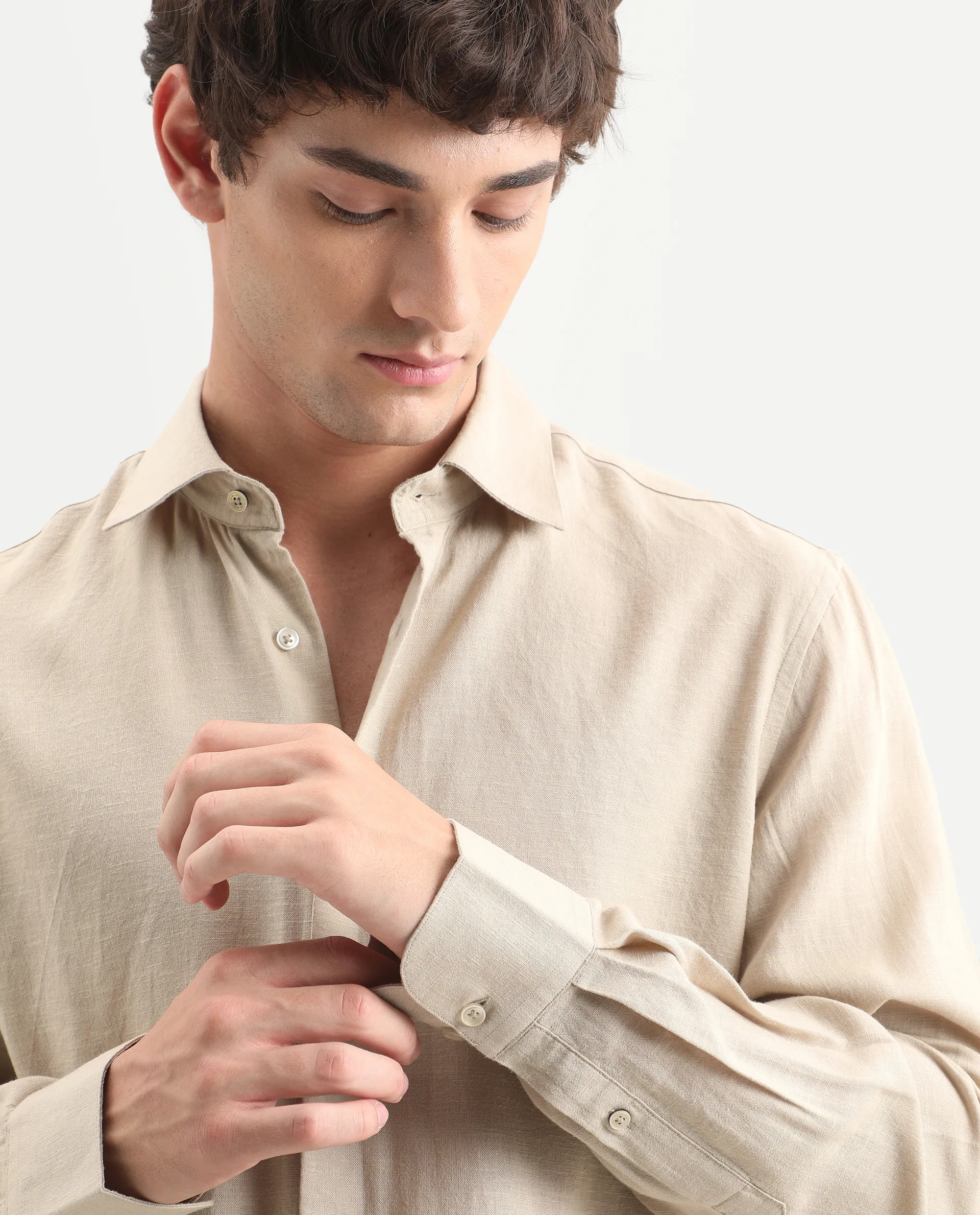 Rare Rabbit Men's Lewan-Ls Khaki Linen Blend Spread Collar Regular Plain Shirt - Image 3