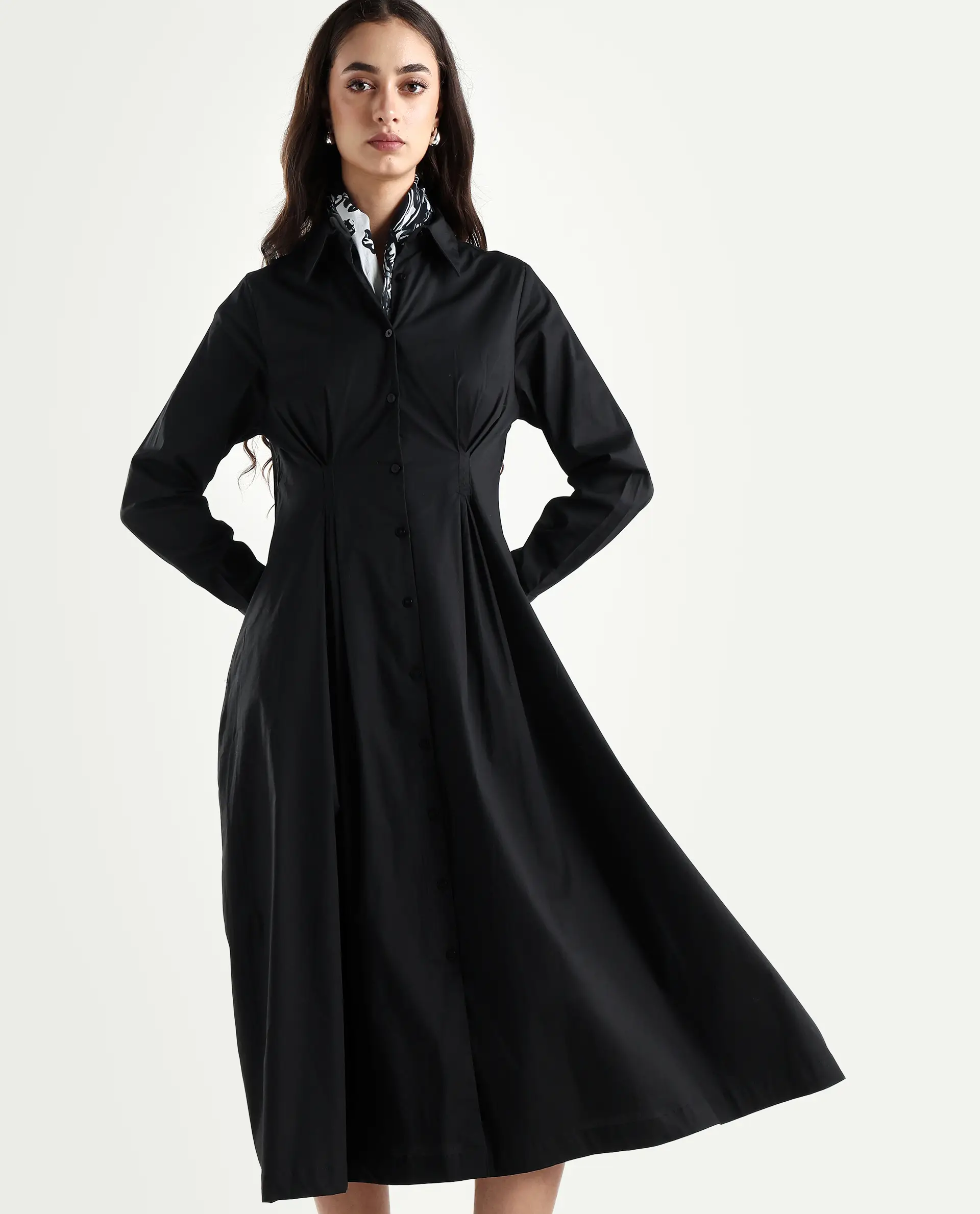 Rareism Women's Libz Black Cotton Blend Drop Collar Plain Cuffed Sleeve Midi Fit And Flare Dress - Image 4