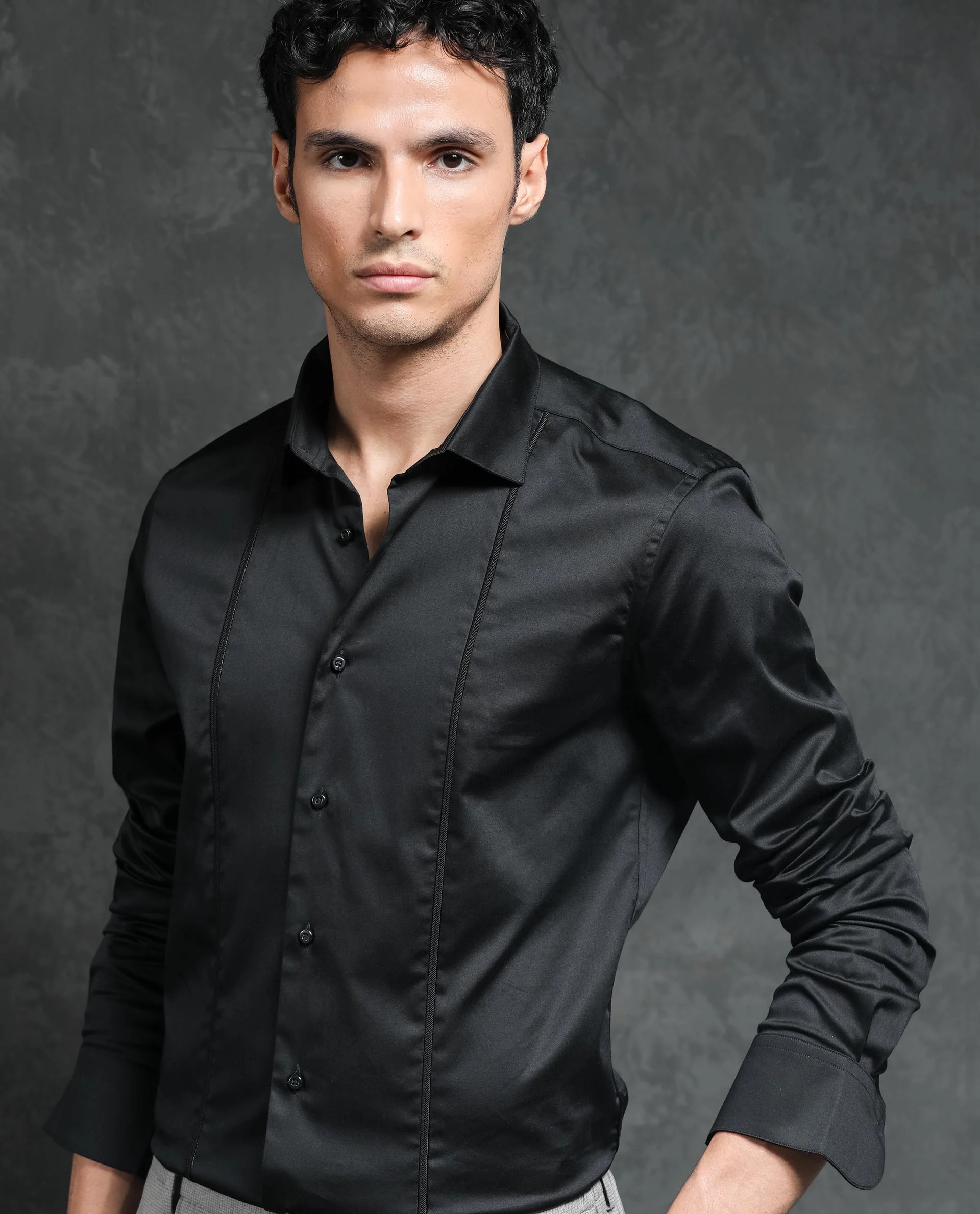 Rare Rabbit Men's Liner Black Cotton Plain Regular Fit Full Sleeve Collared Shirt - Image 3