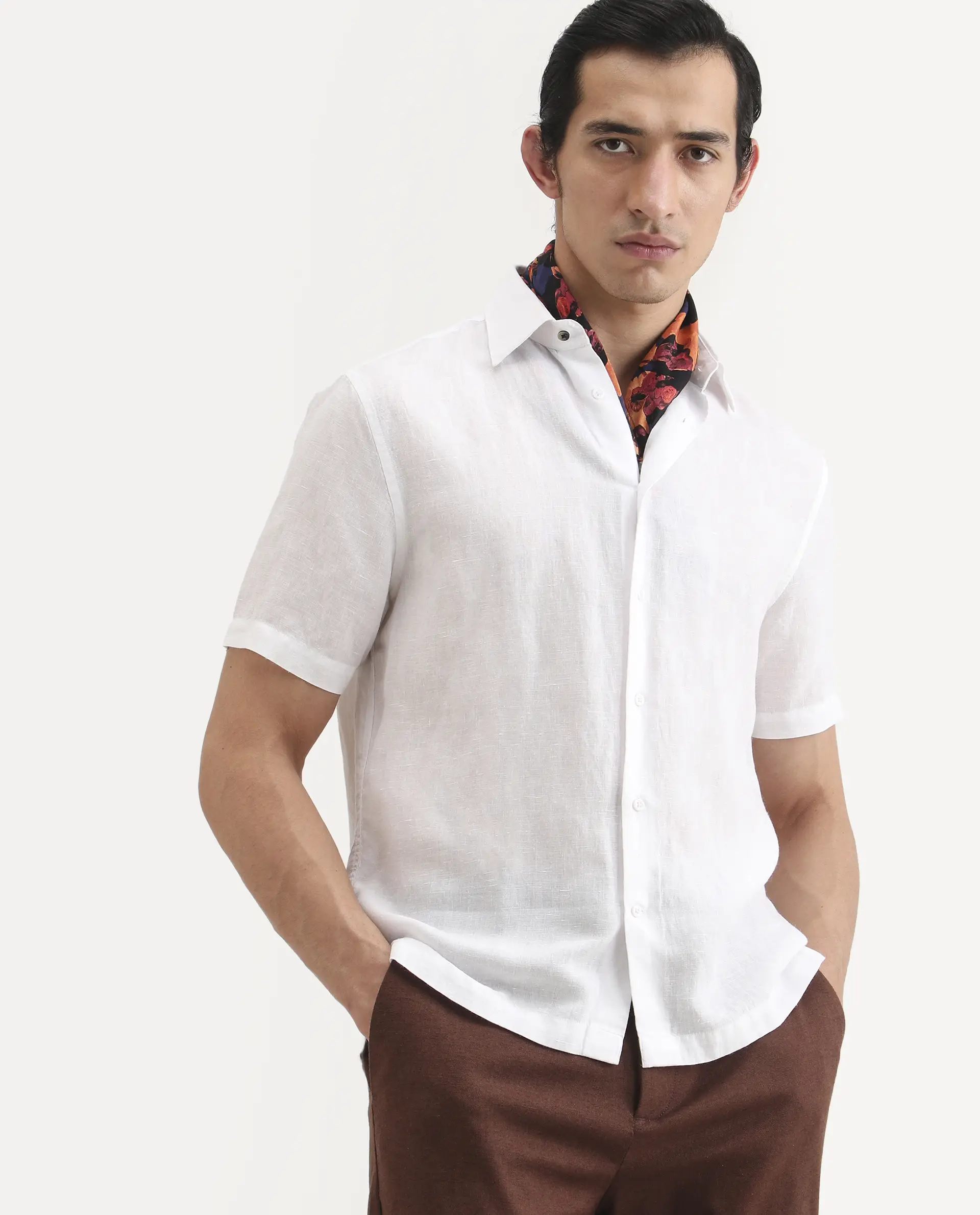Rare Rabbit Men's Linex Ss White Linen Blend Fabric Half Sleeve Spread Collar Regular Fit Plain Shirt