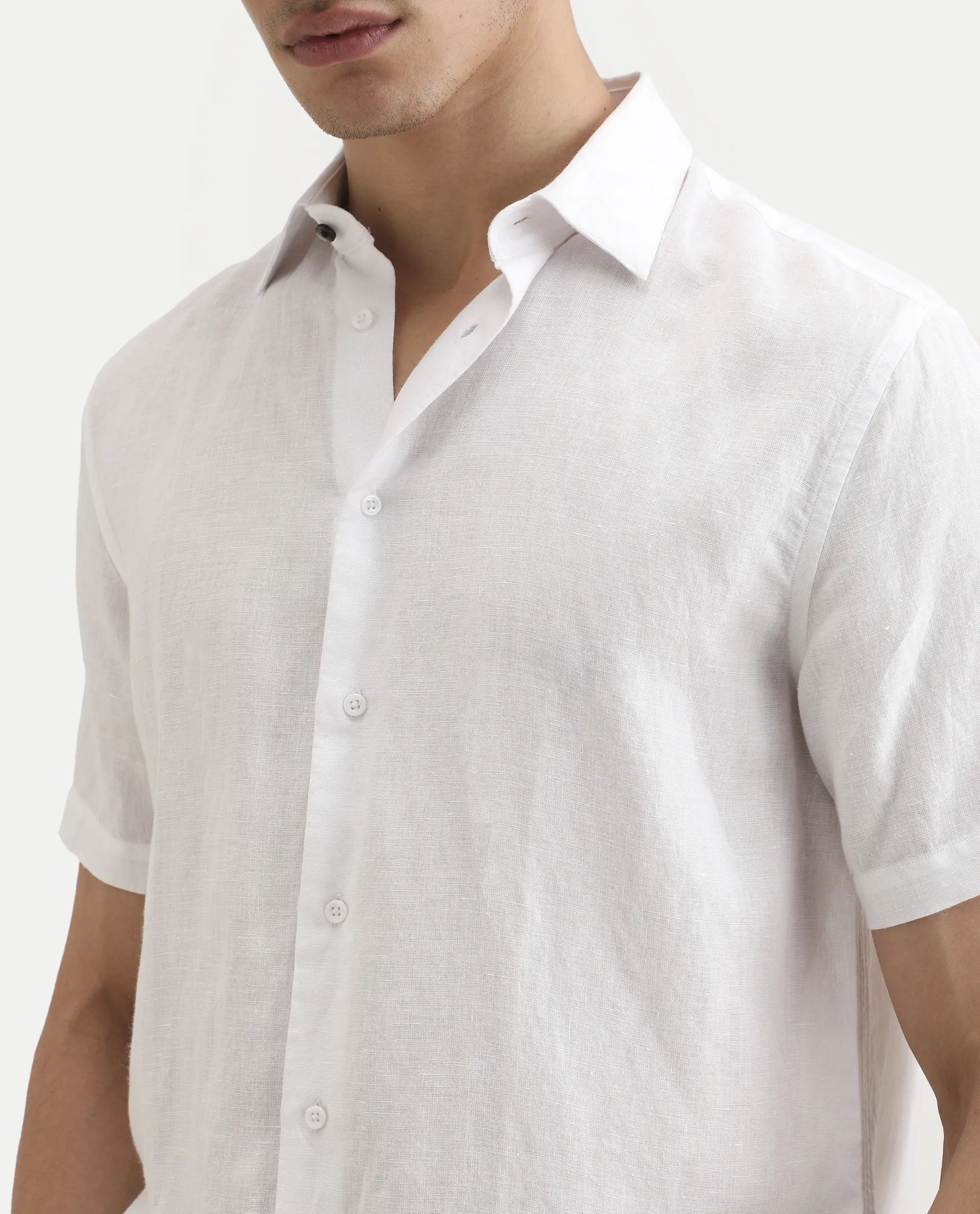Rare Rabbit Men's Linex Ss White Linen Blend Fabric Half Sleeve Spread Collar Regular Fit Plain Shirt - Image 3