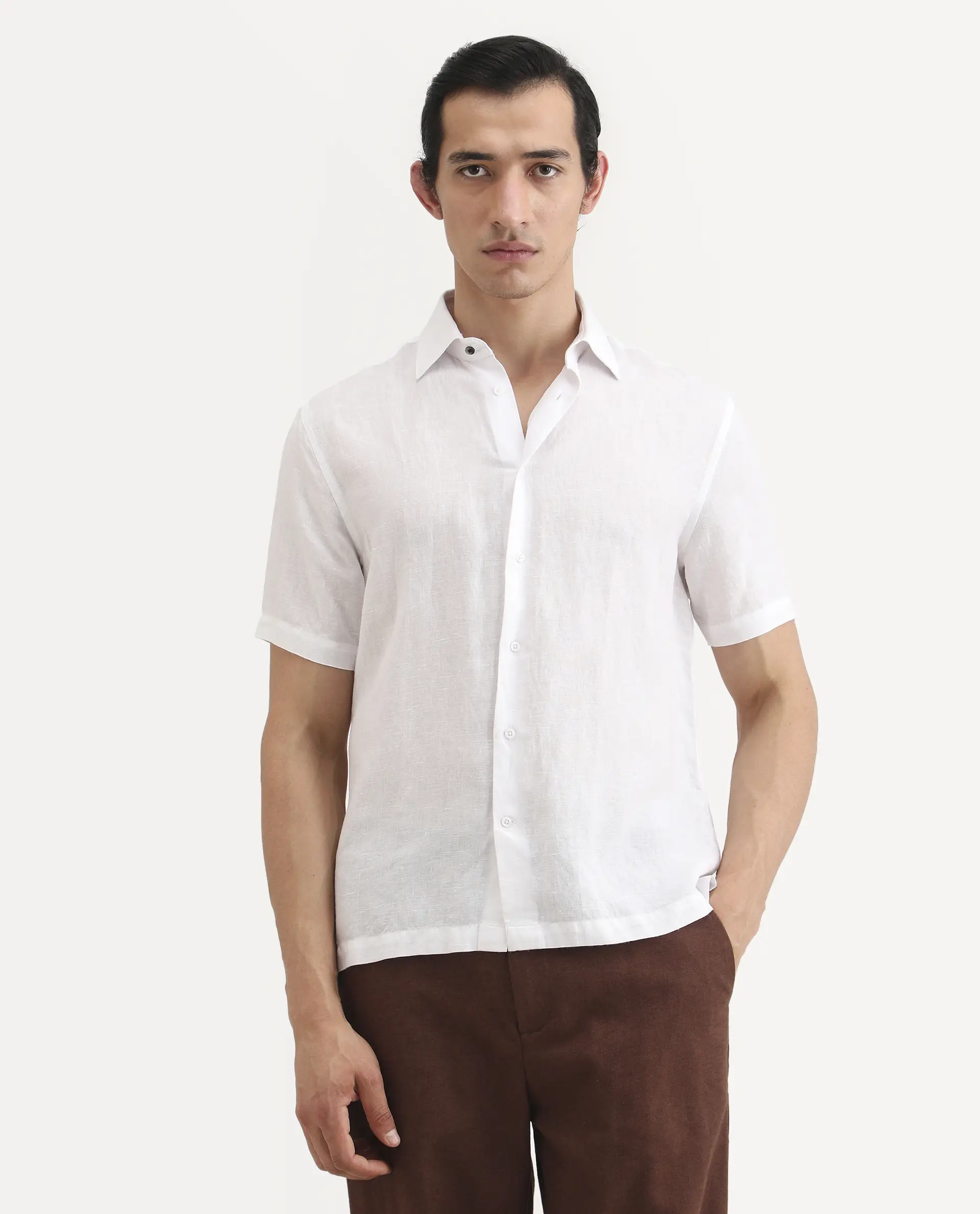 Rare Rabbit Men's Linex Ss White Linen Blend Fabric Half Sleeve Spread Collar Regular Fit Plain Shirt - Image 4