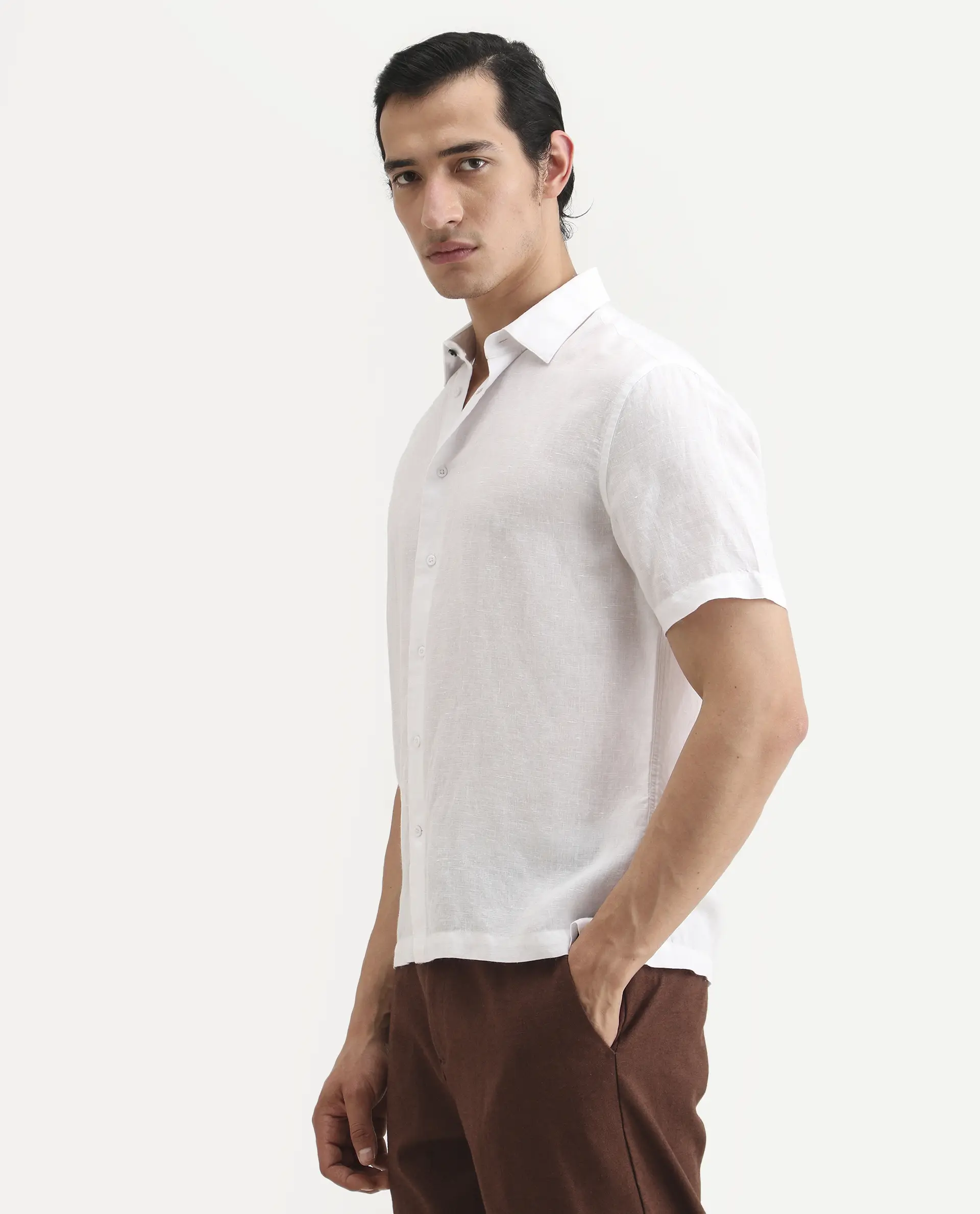Rare Rabbit Men's Linex Ss White Linen Blend Fabric Half Sleeve Spread Collar Regular Fit Plain Shirt - Image 5