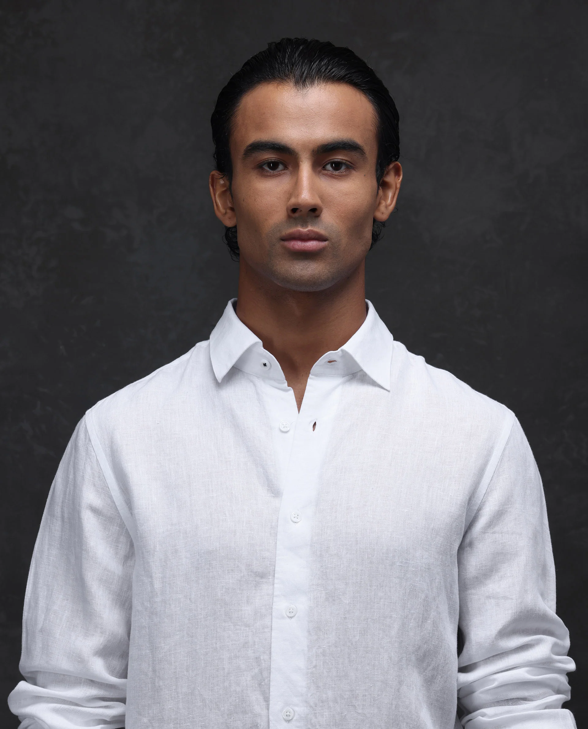 Rare Rabbit Men's Linex Ls-25 White Linen Blend Plain Regular Fit Full Sleeve Collared Shirt - Image 2