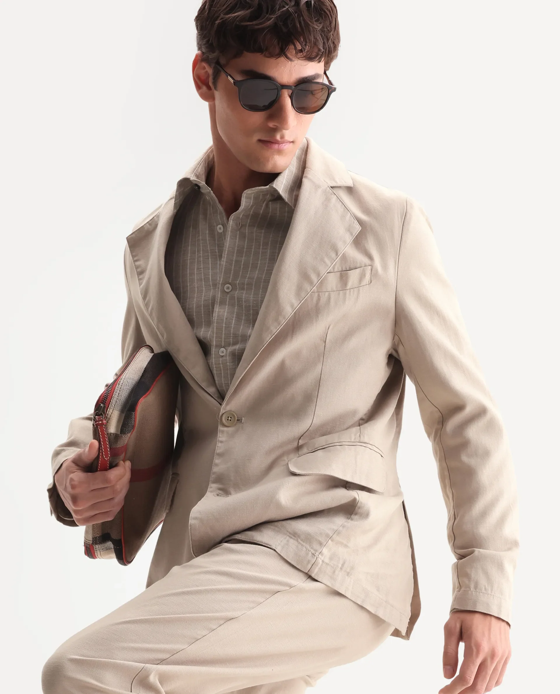 Rare Rabbit Men's Linol Beige Linen Blend Fabric Lapel Neck Tailored Fit Plain Blazer