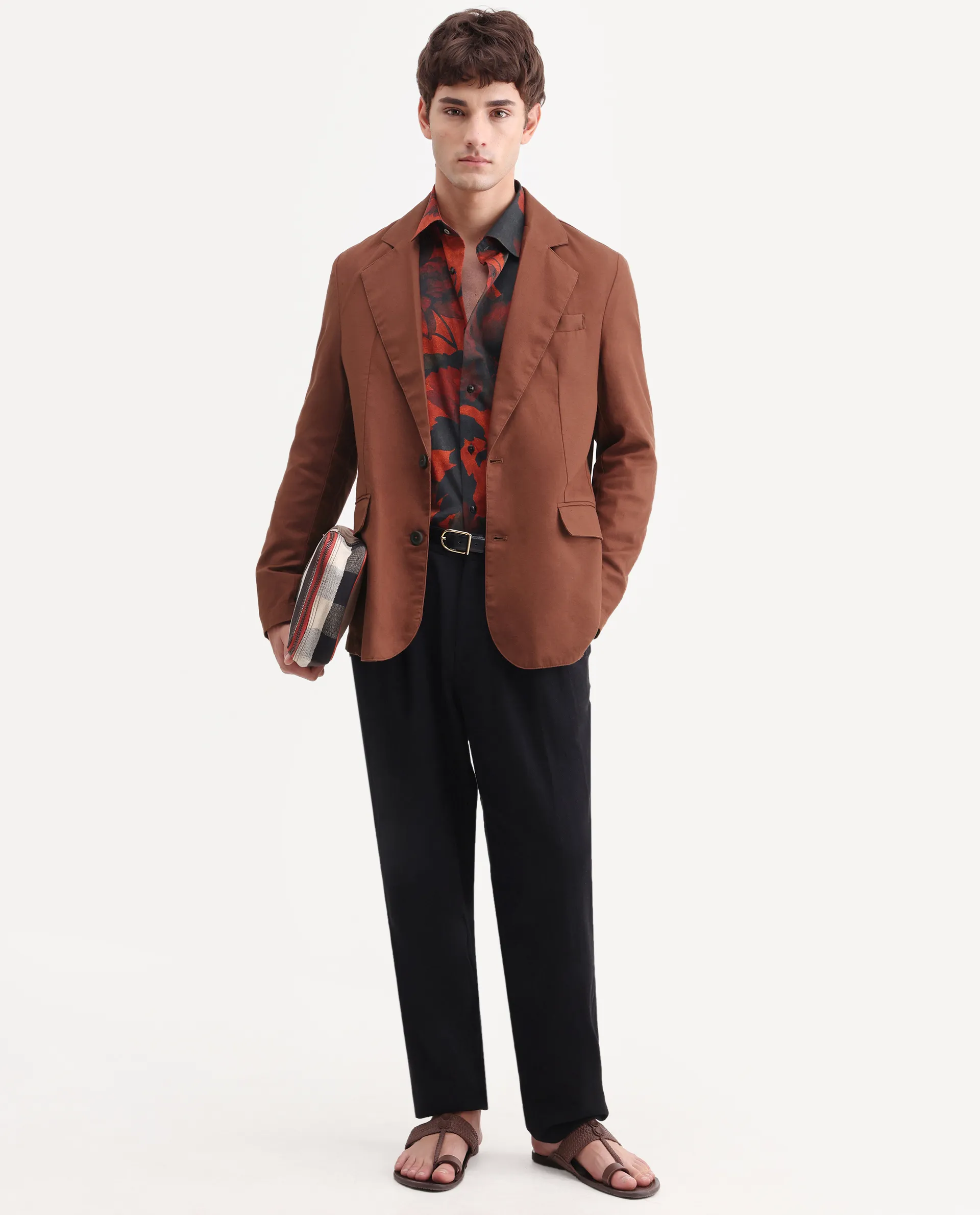 Rare Rabbit Men's Linol Brown Linen Blend Fabric Lapel Neck Tailored Fit Plain Blazer - Image 2