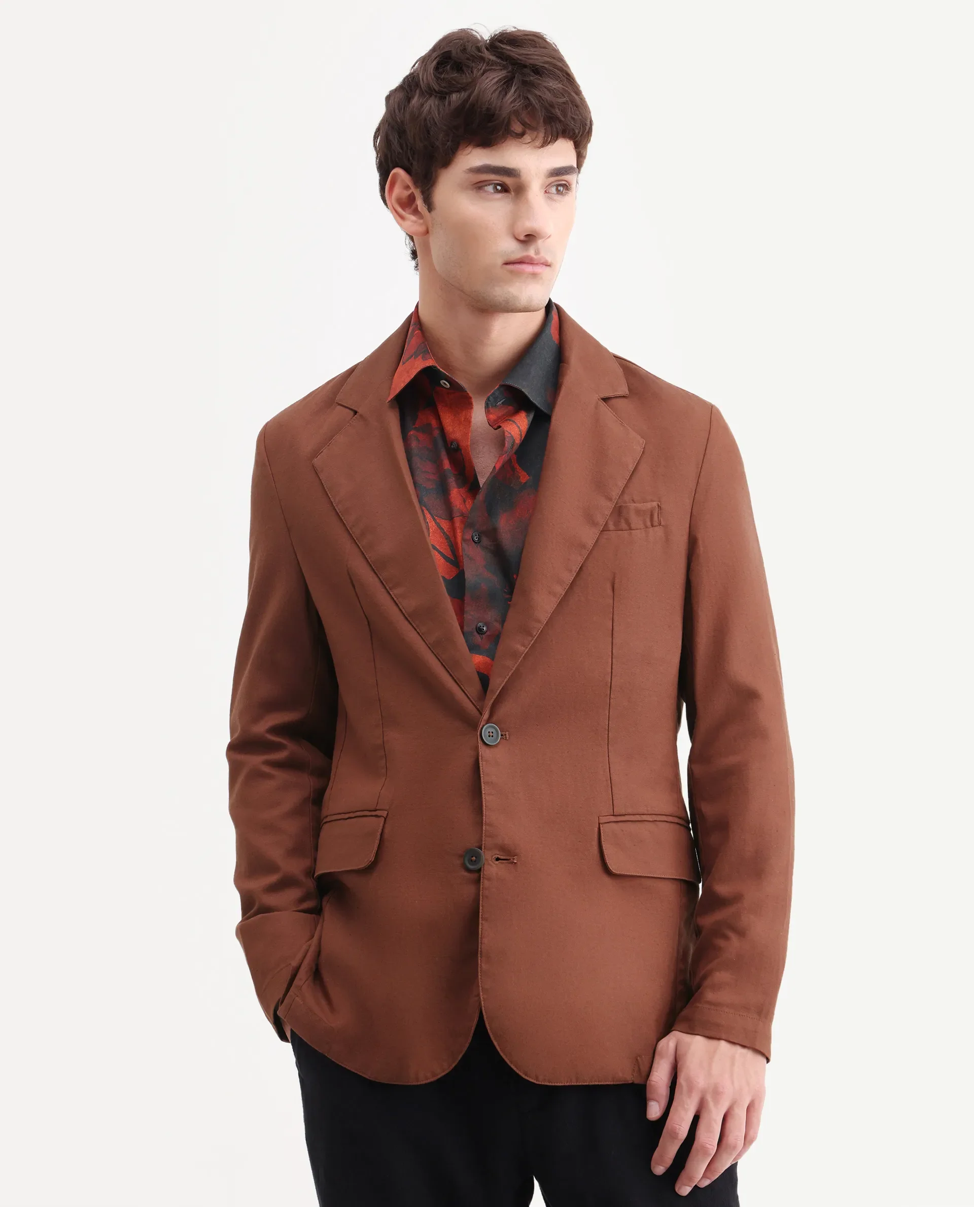 Rare Rabbit Men's Linol Brown Linen Blend Fabric Lapel Neck Tailored Fit Plain Blazer - Image 4