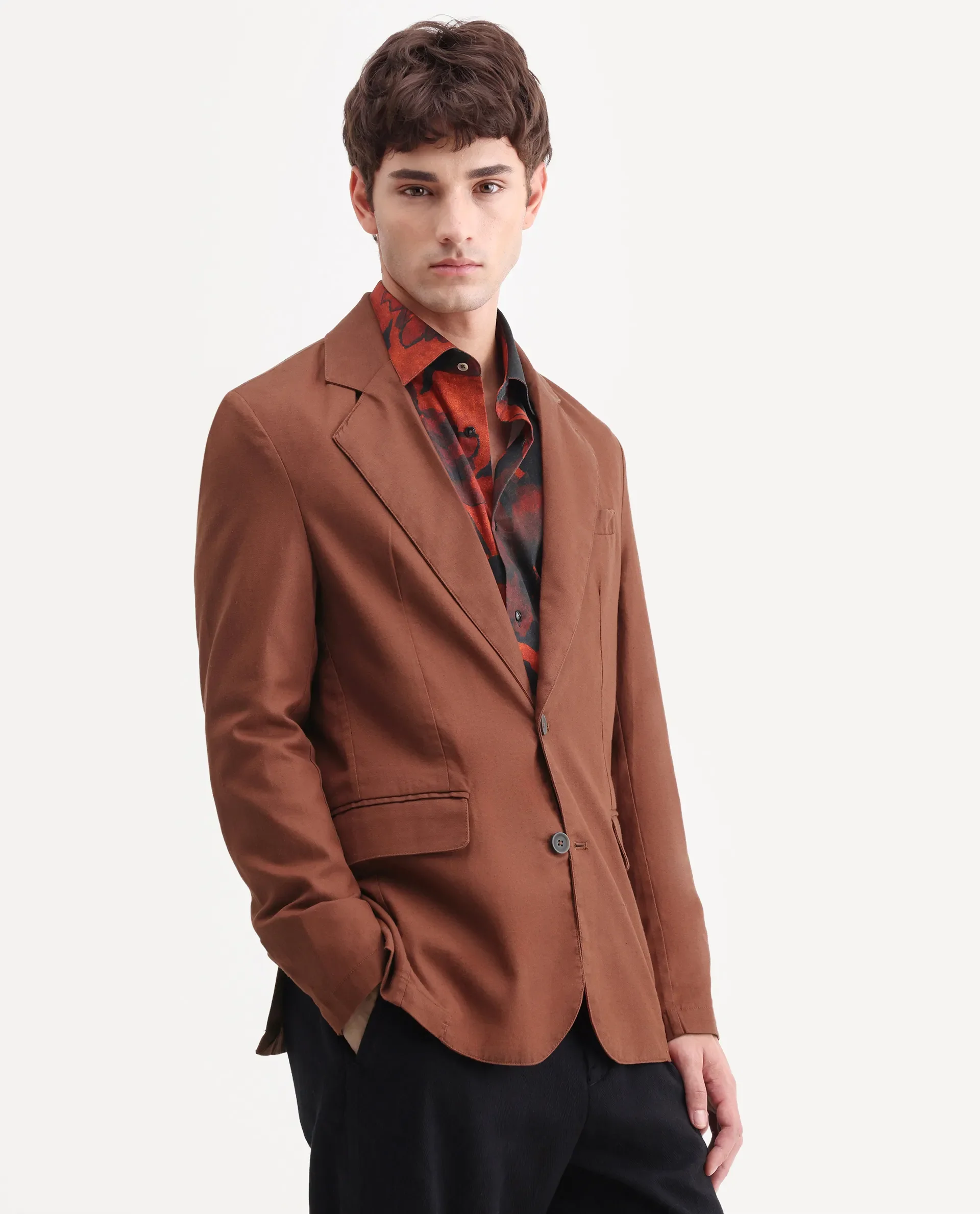 Rare Rabbit Men's Linol Brown Linen Blend Fabric Lapel Neck Tailored Fit Plain Blazer - Image 5