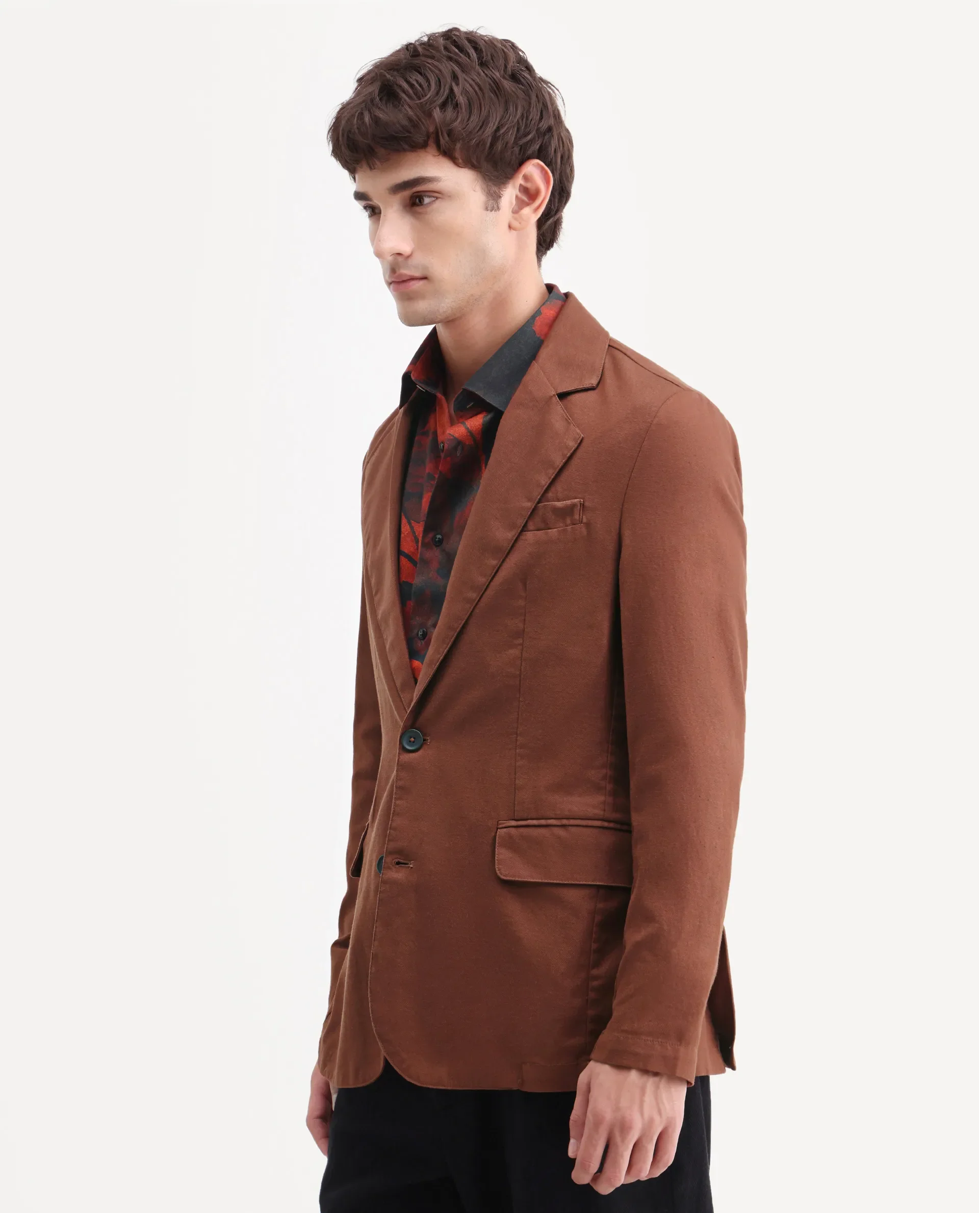 Rare Rabbit Men's Linol Brown Linen Blend Fabric Lapel Neck Tailored Fit Plain Blazer - Image 6