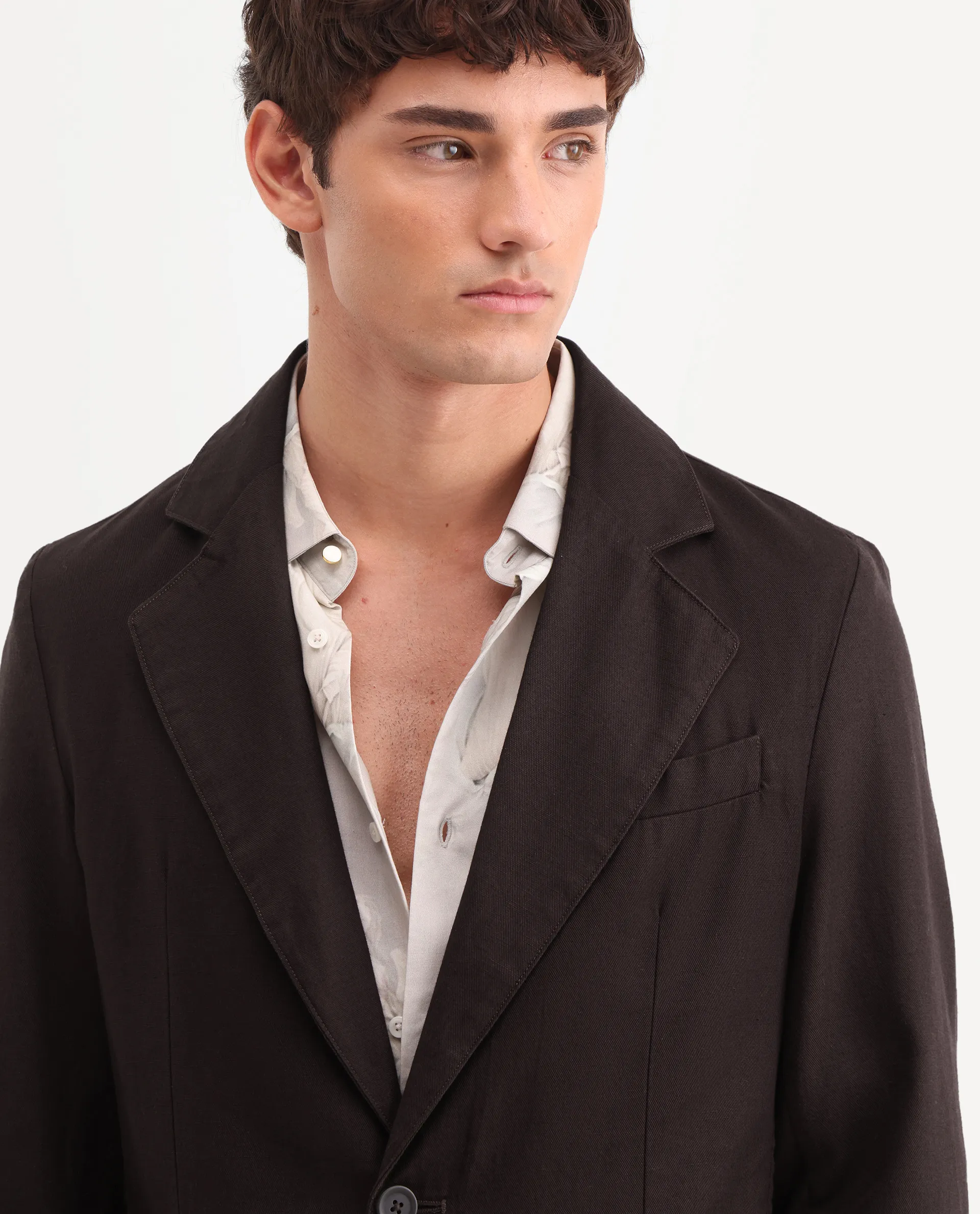 Rare Rabbit Men's Linol Dark Brown Linen Blend Fabric Lapel Neck Tailored Fit Plain Blazer - Image 3