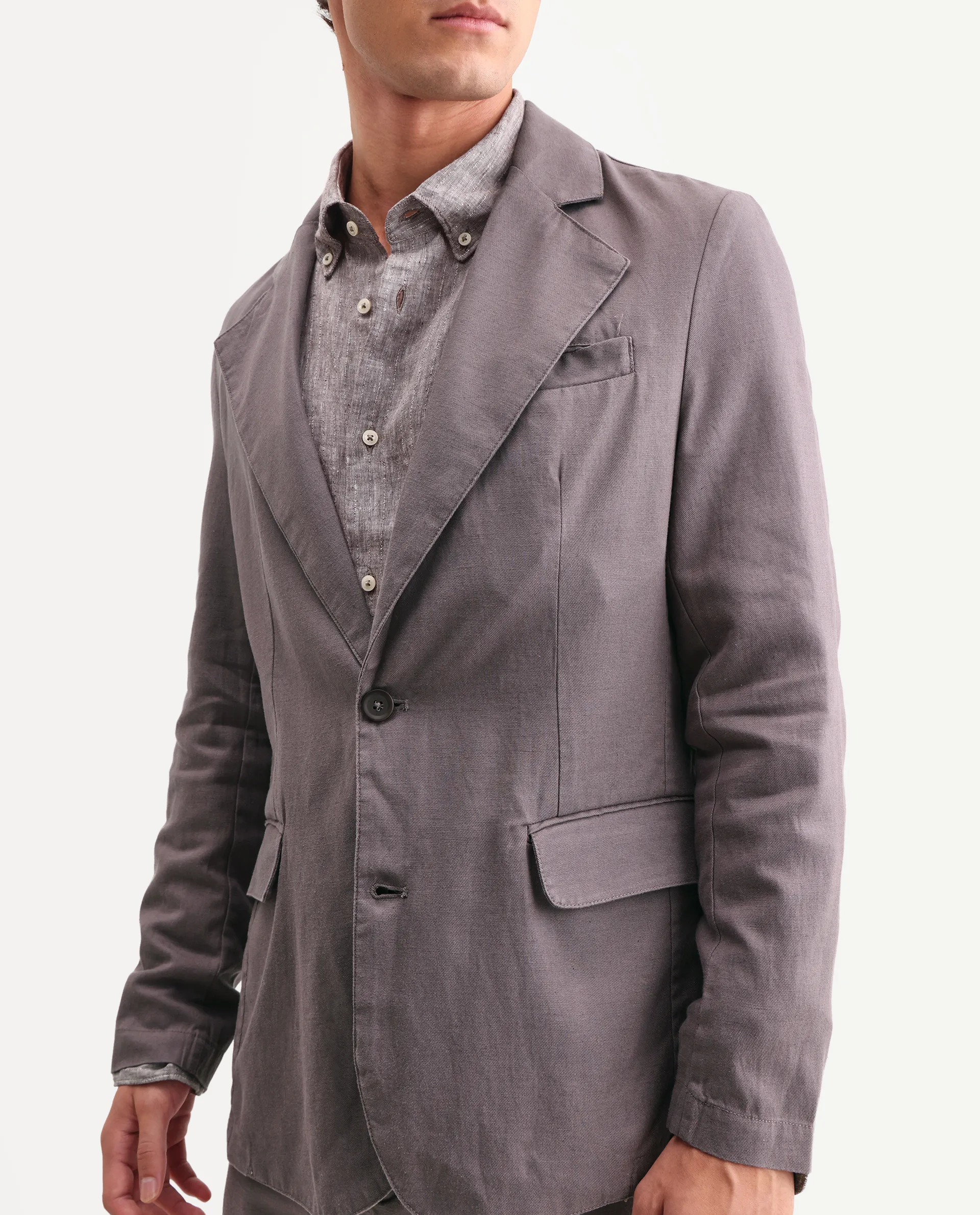 Rare Rabbit Men's Linol Grey Linen Blend Fabric Lapel Neck Tailored Fit Plain Blazer - Image 3