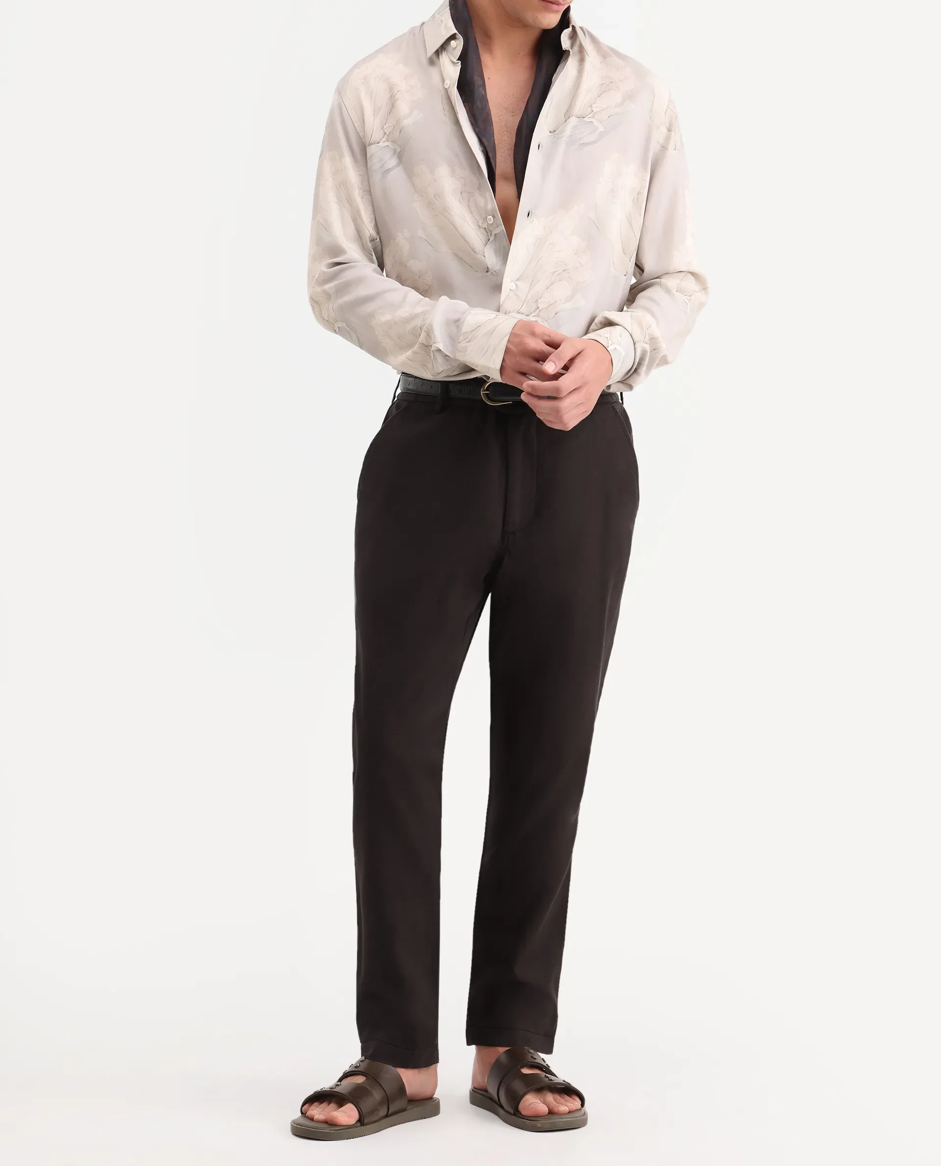 Rare Rabbit Men's Linol-T Dark Brown Linen Blend Fabric Regular Fit Drawstring Plain Trouser - Image 2