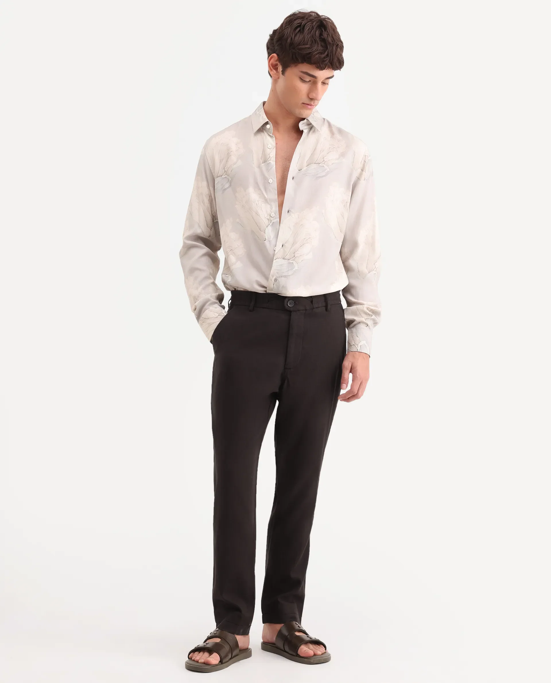 Rare Rabbit Men's Linol-T Dark Brown Linen Blend Fabric Regular Fit Drawstring Plain Trouser - Image 4