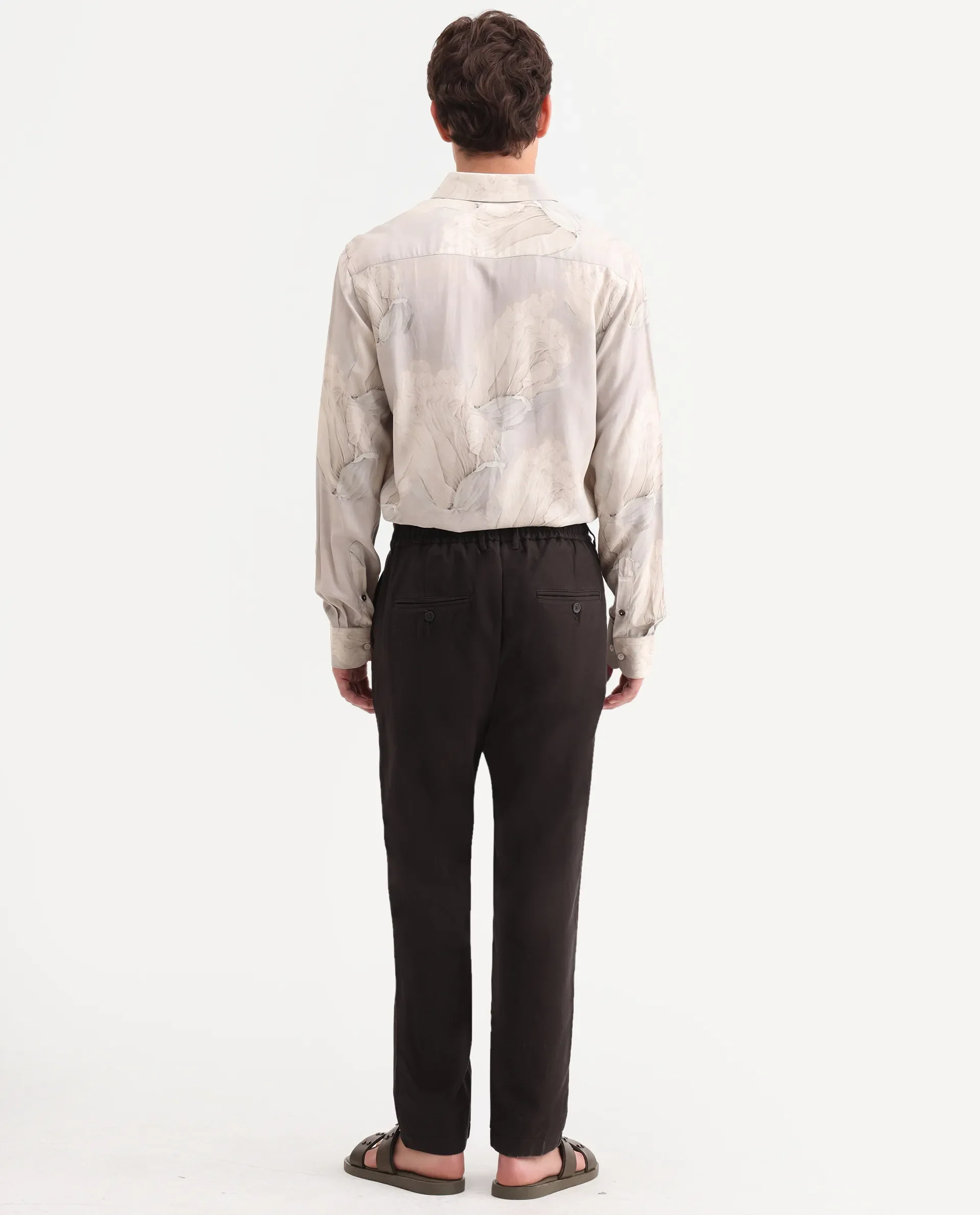 Rare Rabbit Men's Linol-T Dark Brown Linen Blend Fabric Regular Fit Drawstring Plain Trouser - Image 7