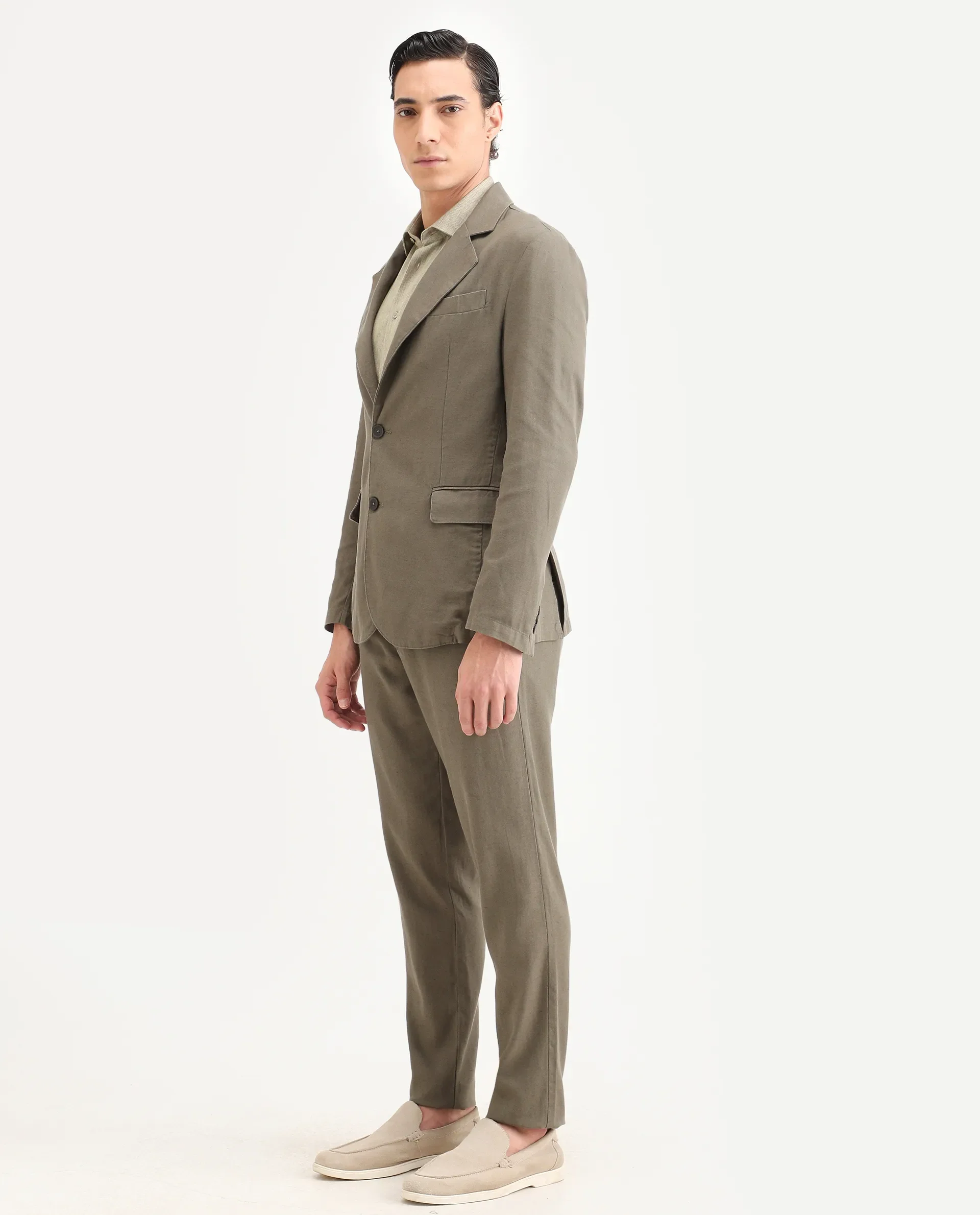 Rare Rabbit Men's Linol-T Dusky Olive Linen Blend Fabric Regular Fit Drawstring Plain Trouser - Image 4