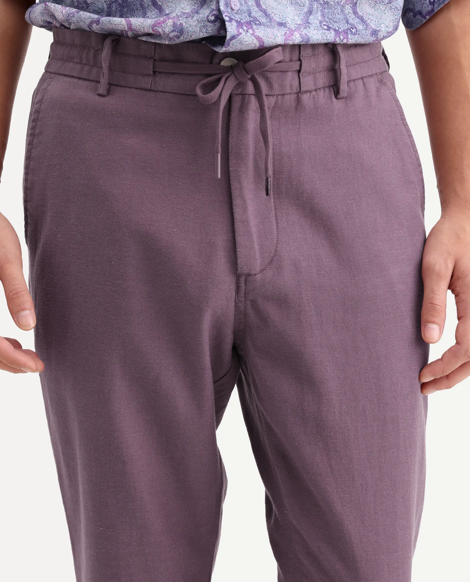 Rare Rabbit Men's Linol-T Purple Linen Blend Fabric Regular Fit Drawstring Plain Trouser - Image 3