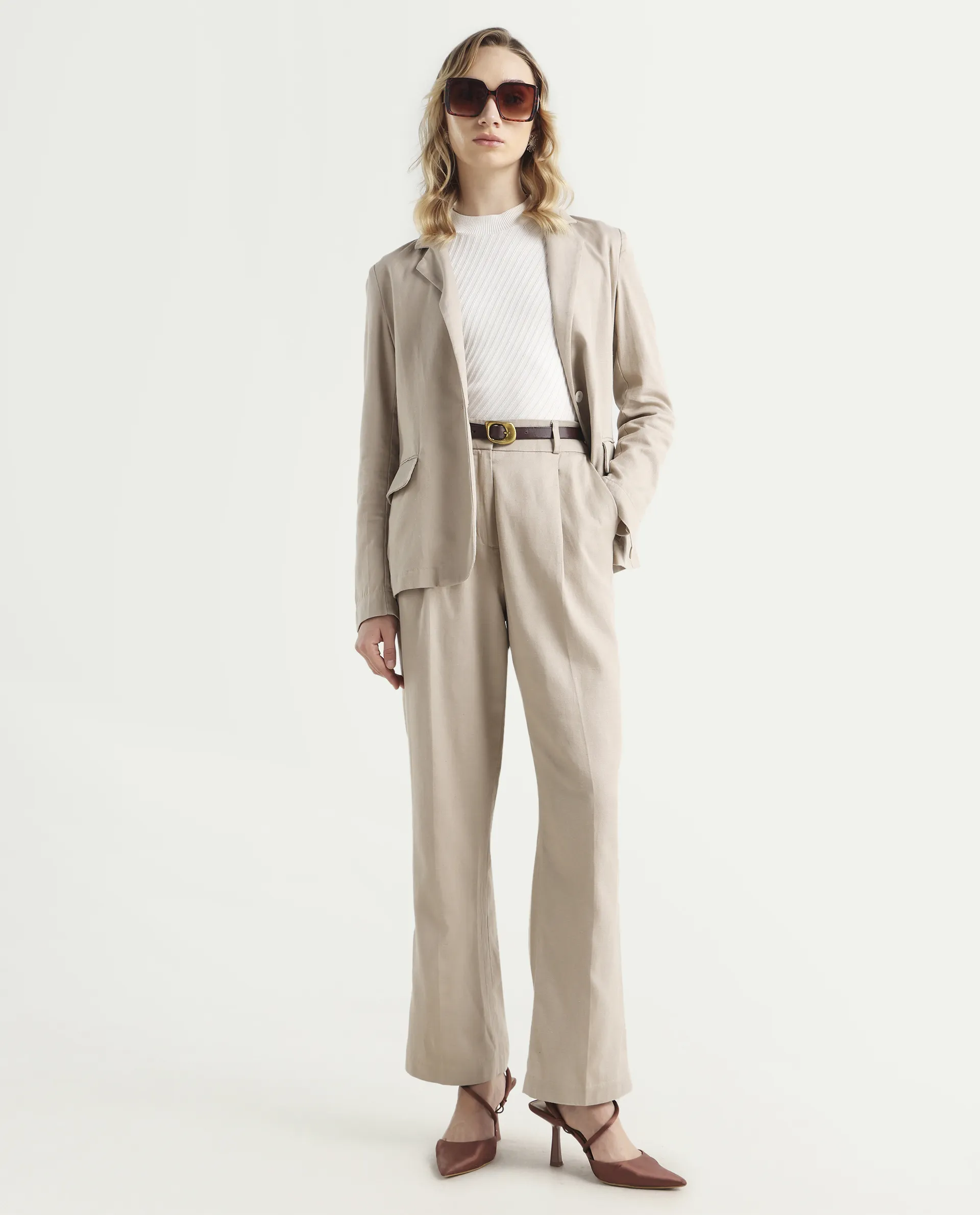 Rareism Women's Linzy-T Beige 100% Linen Full Sleeve Lapel Neck Regular Plain Blazer - Image 2