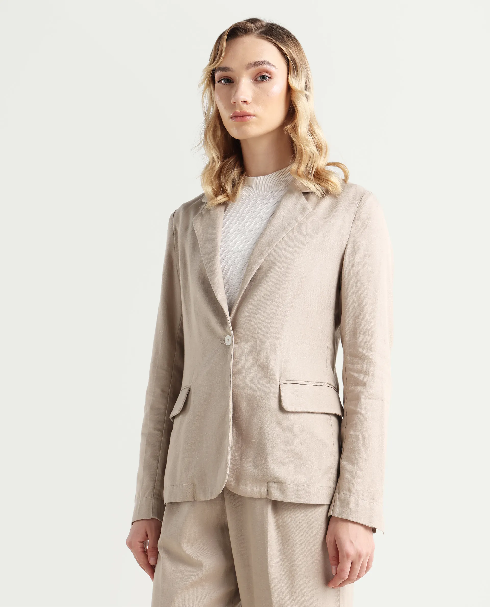 Rareism Women's Linzy-T Beige 100% Linen Full Sleeve Lapel Neck Regular Plain Blazer - Image 6