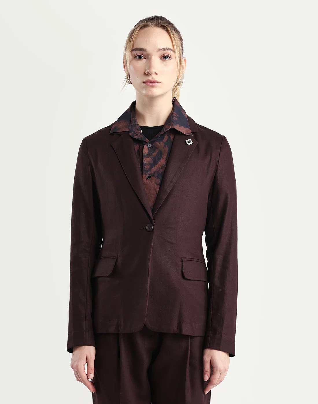 Rareism Women's Linzy-T Brown 100% Linen Full Sleeve Lapel Neck Regular Plain Blazer - Image 3