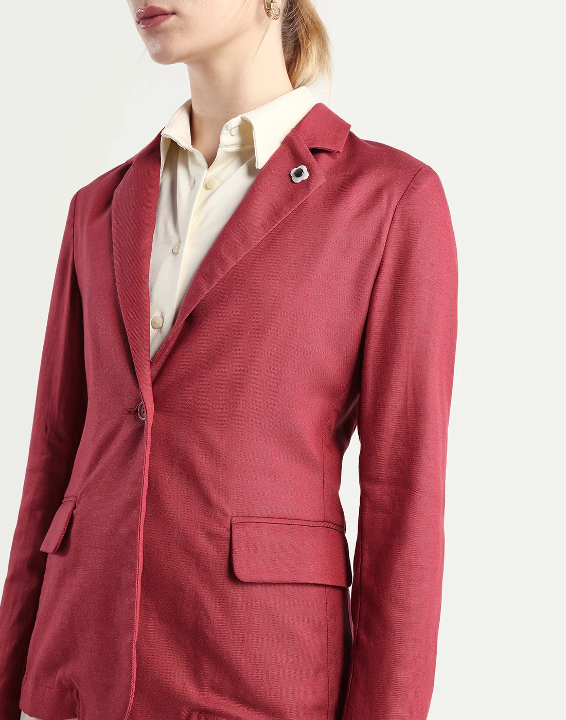 Rareism Women's Linzy-T Red 100% Linen Full Sleeve Lapel Neck Regular Plain Blazer - Image 4